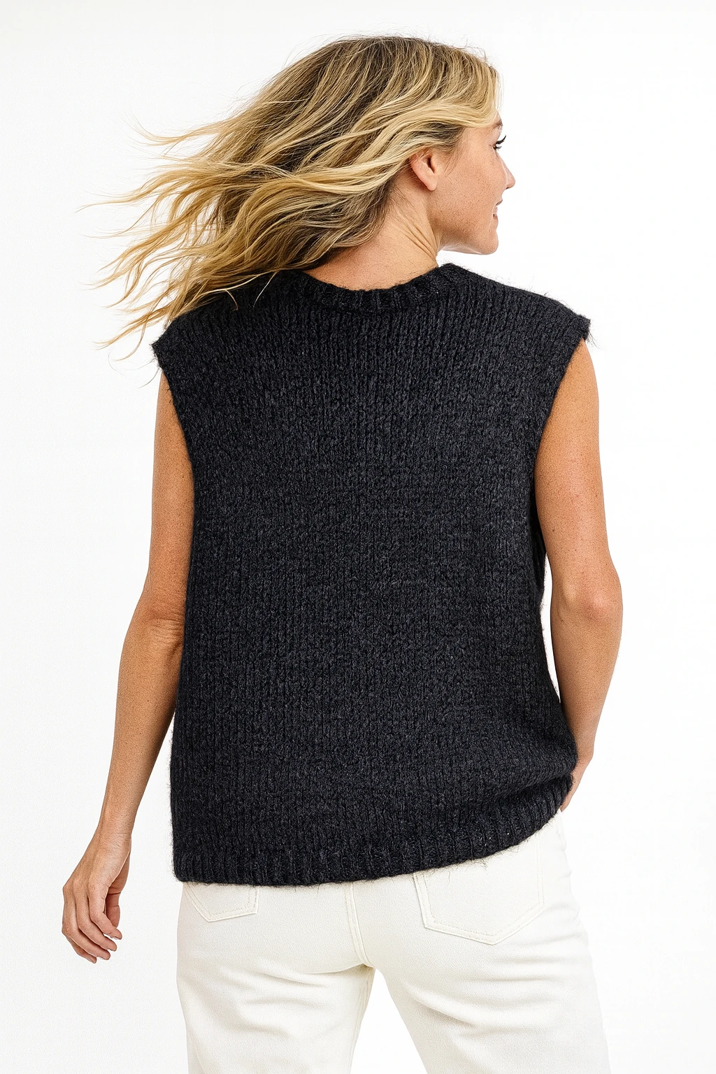 İtalyan Kolsuz Triko Süveter - SİYAH