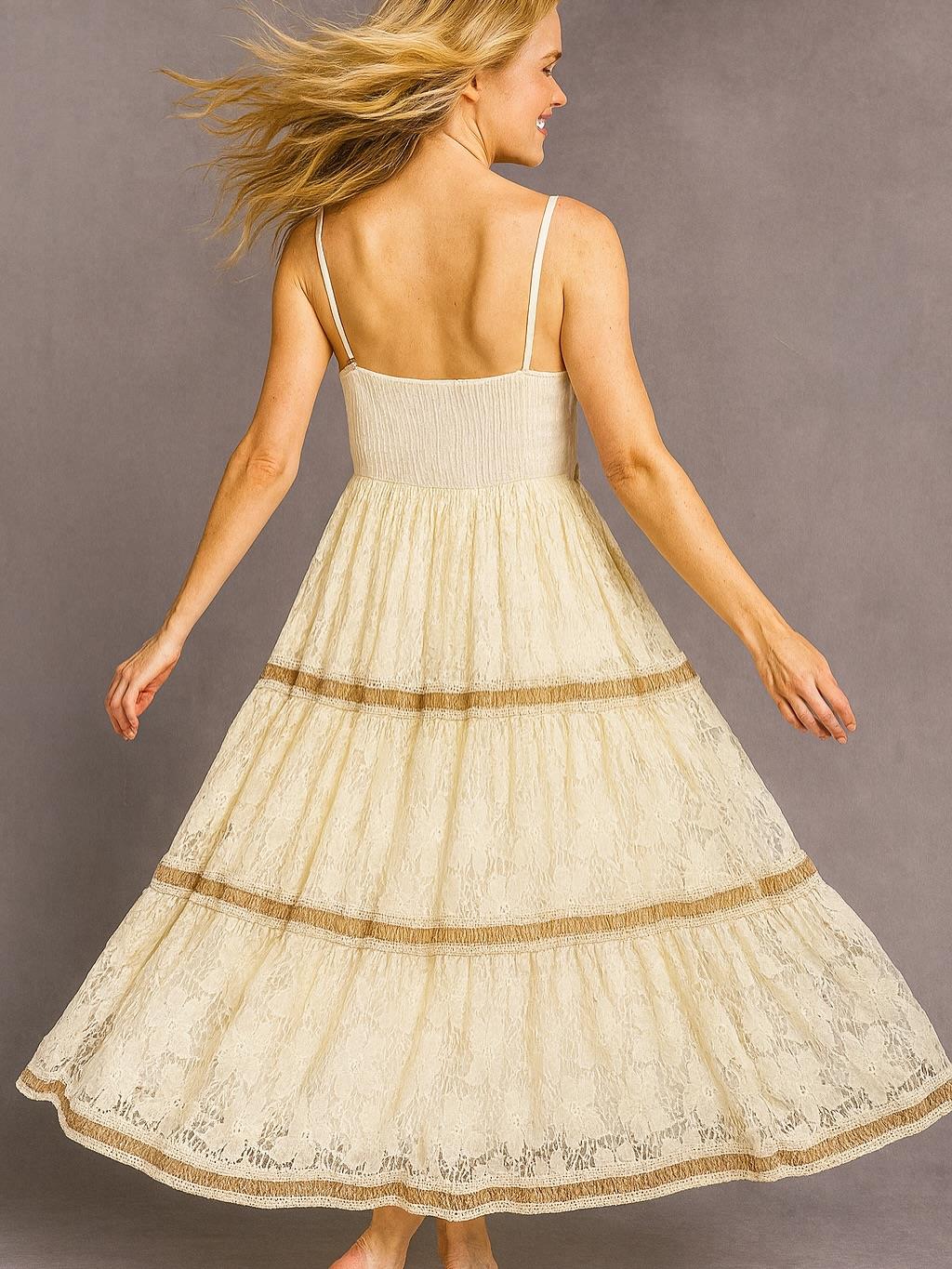 İtalyan Dantel Elbise - BEJ