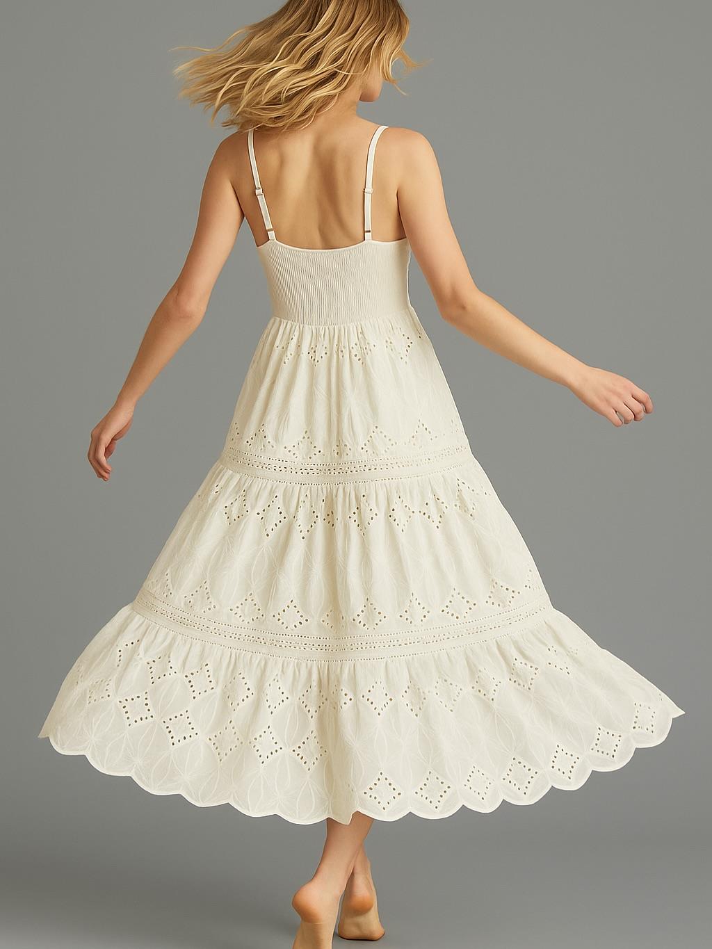 İtalyan Dantel Ponponlu Elbise - BEYAZ