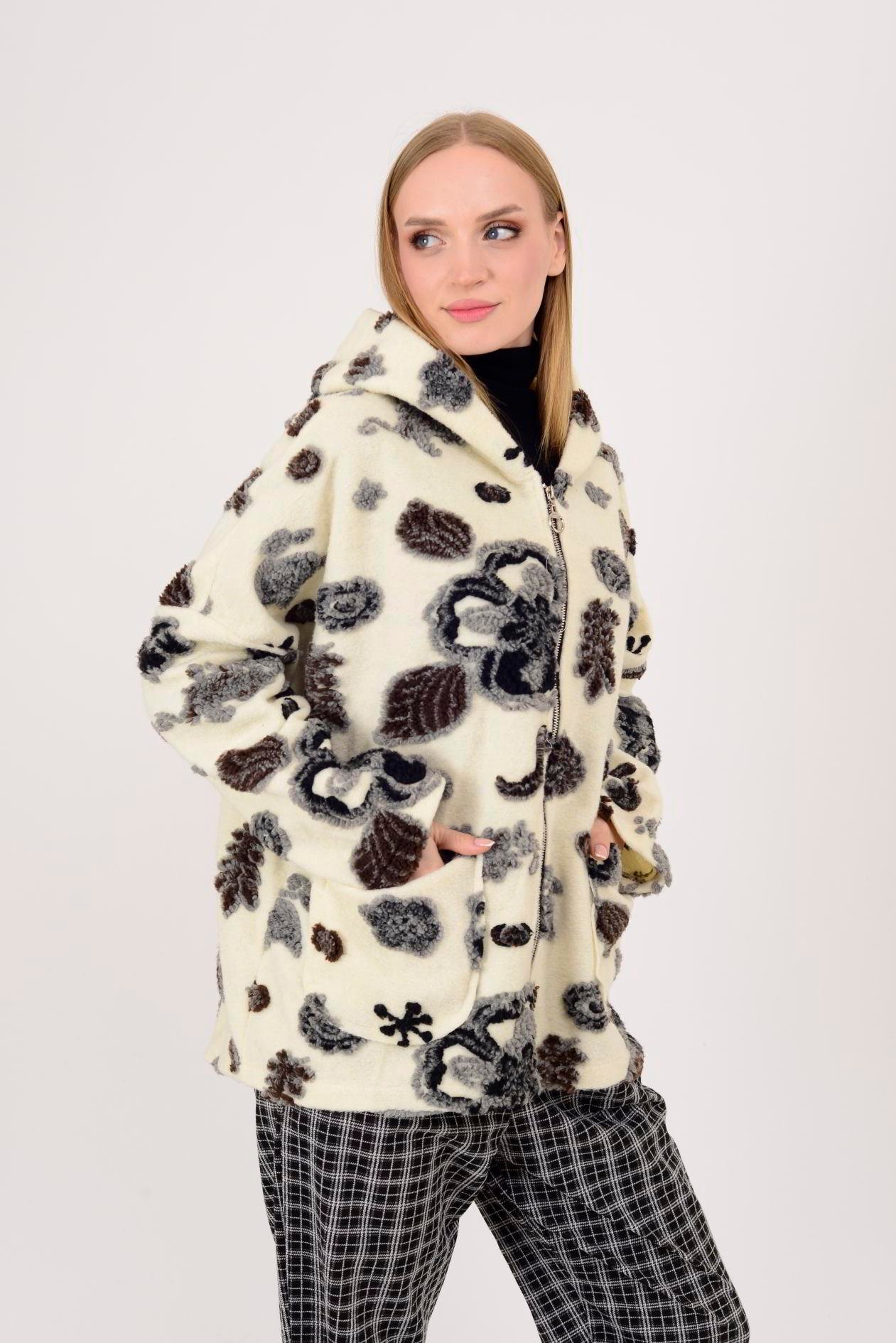 İtalyan Çiçek Tasarımlı Kapüşonlu Keçe Kaban - BEYAZ