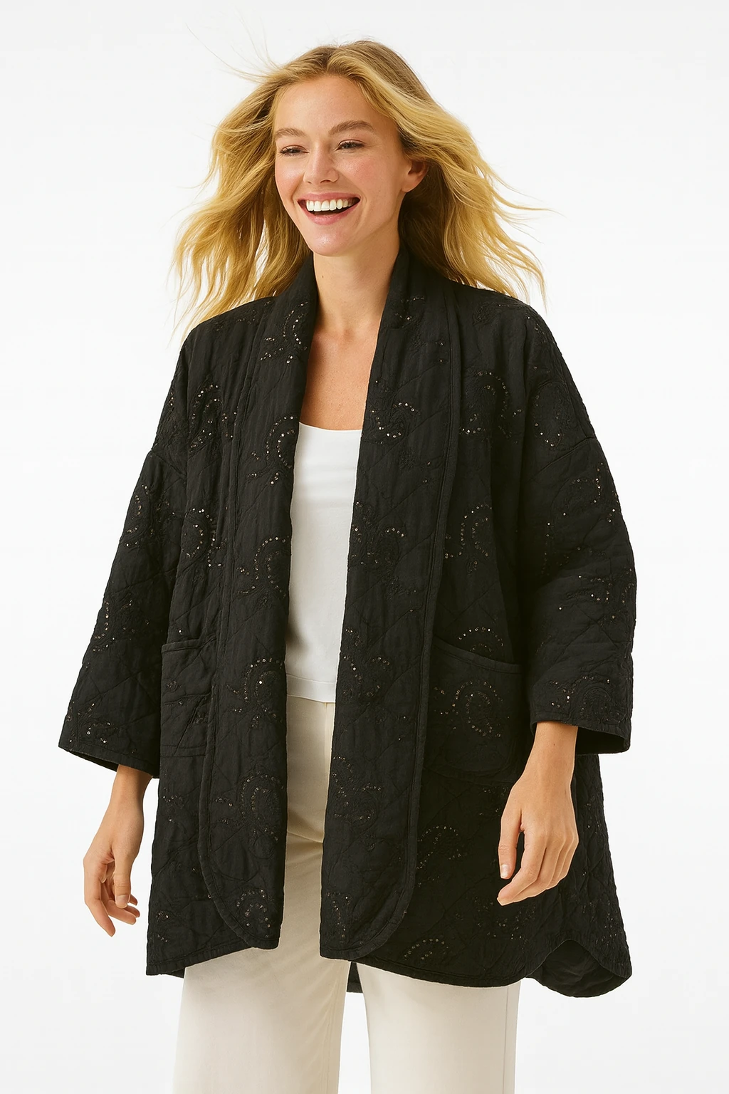 İtalyan Nakışlı Pul Payetli Kapitone Ceket - SİYAH