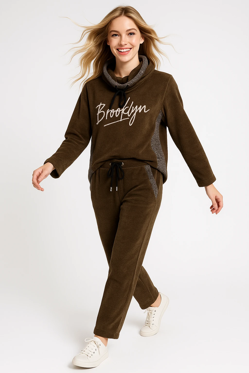 İtalyan Degaje Yaka Kadife Takım - KAHVERENGİ