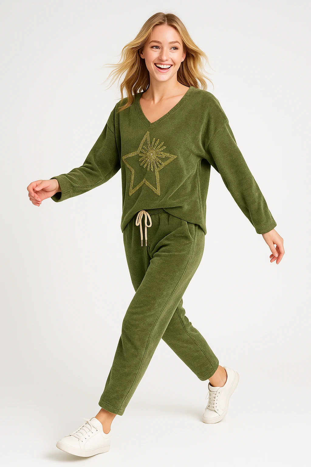 İtalyan V Yaka Yıldız Detaylı Kadife Takım - YEŞİL