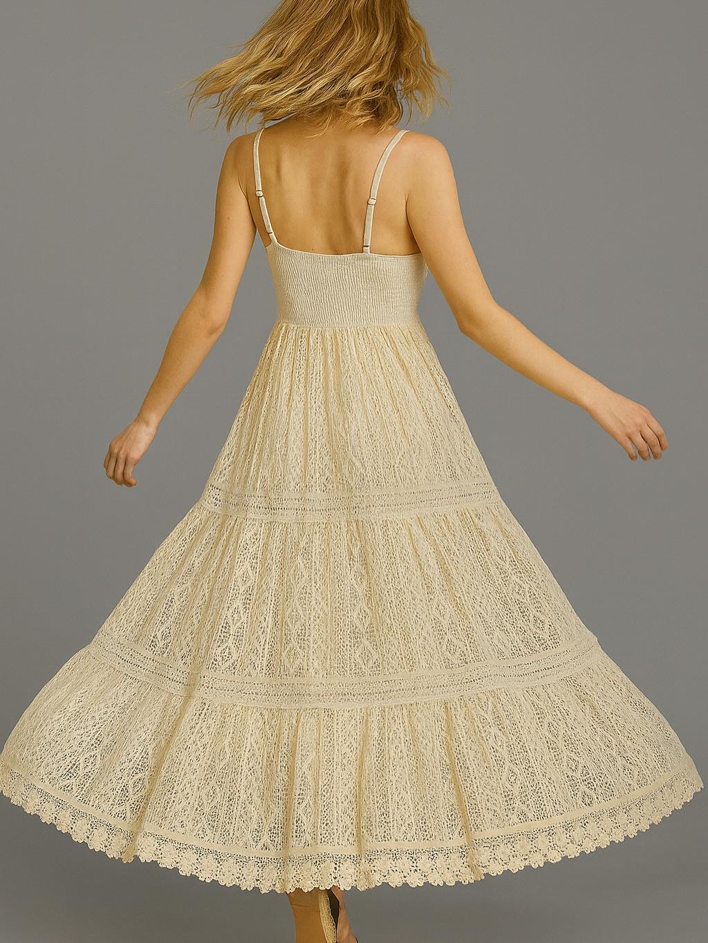 İtalyan Dantel Ponponlu Elbise - BEJ