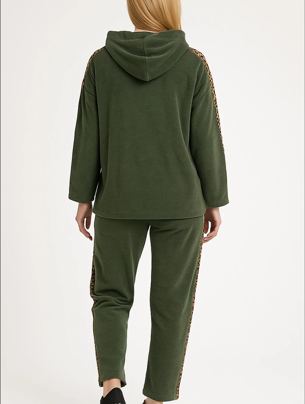 İtalyan Leopar Desenli Kadife Takım - HAKİ