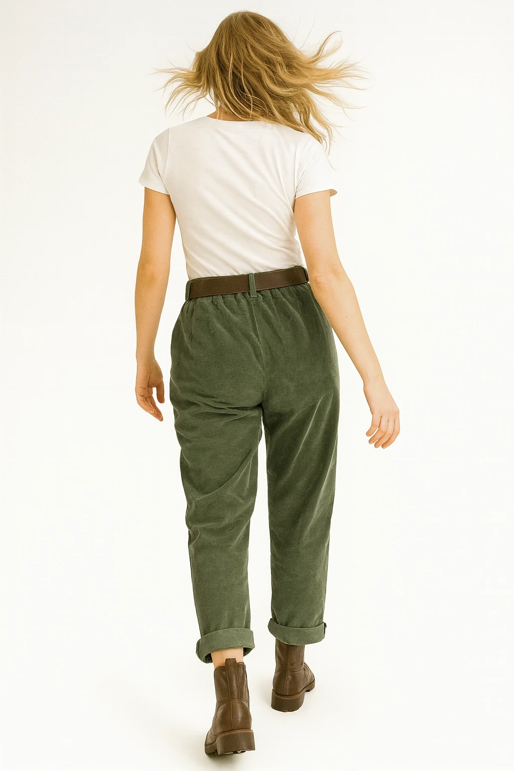 İtalyan Havuç Model Likralı Kadife Pantolon - HAKİ