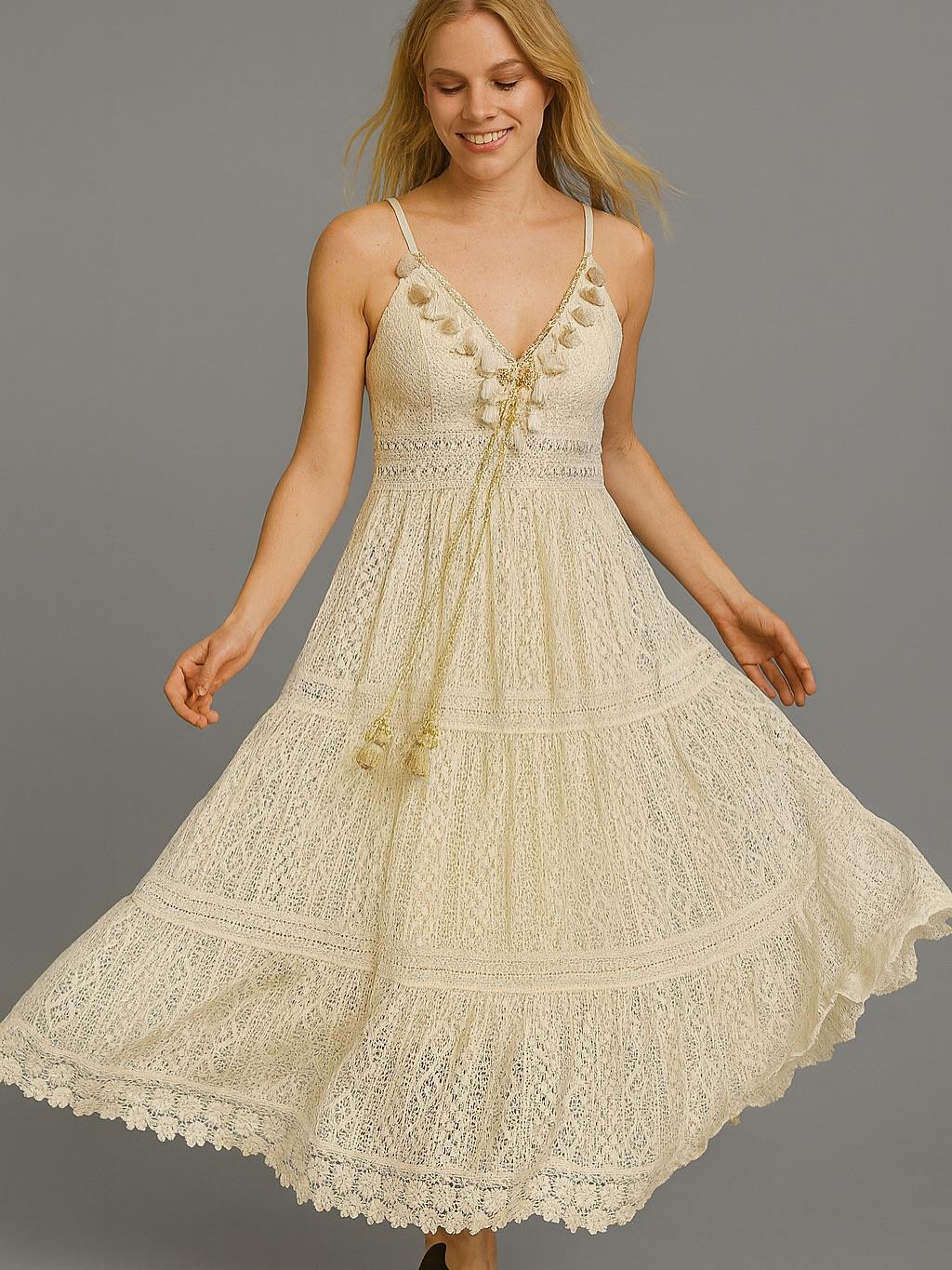 İtalyan Dantel Ponponlu Elbise - BEJ