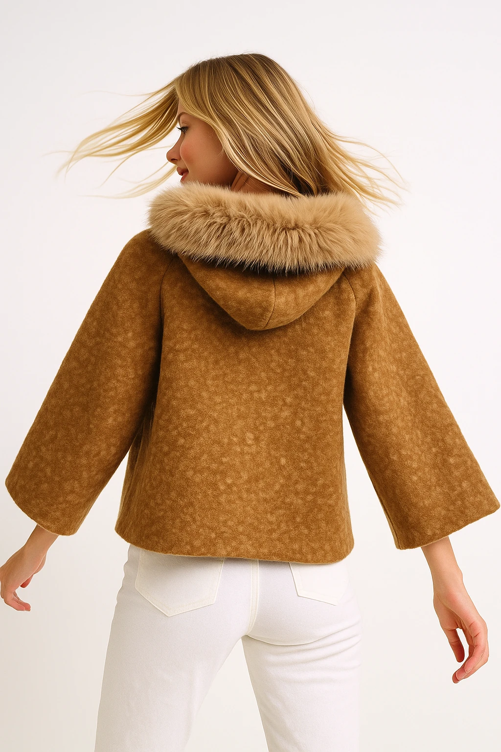 İtalyan Yaka Kürklü Kapüşonlu Keçe Ceket - BAL