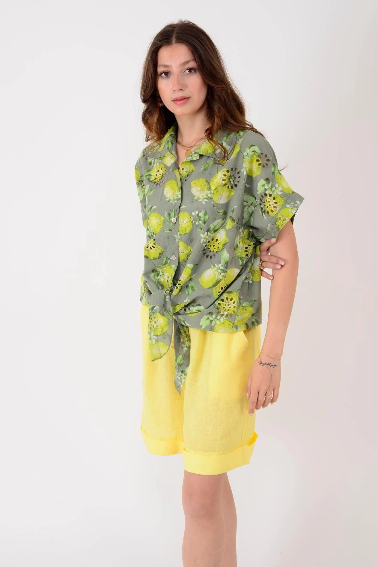 İtalyan Limon Desen Fistolu Bluz - HAKİ