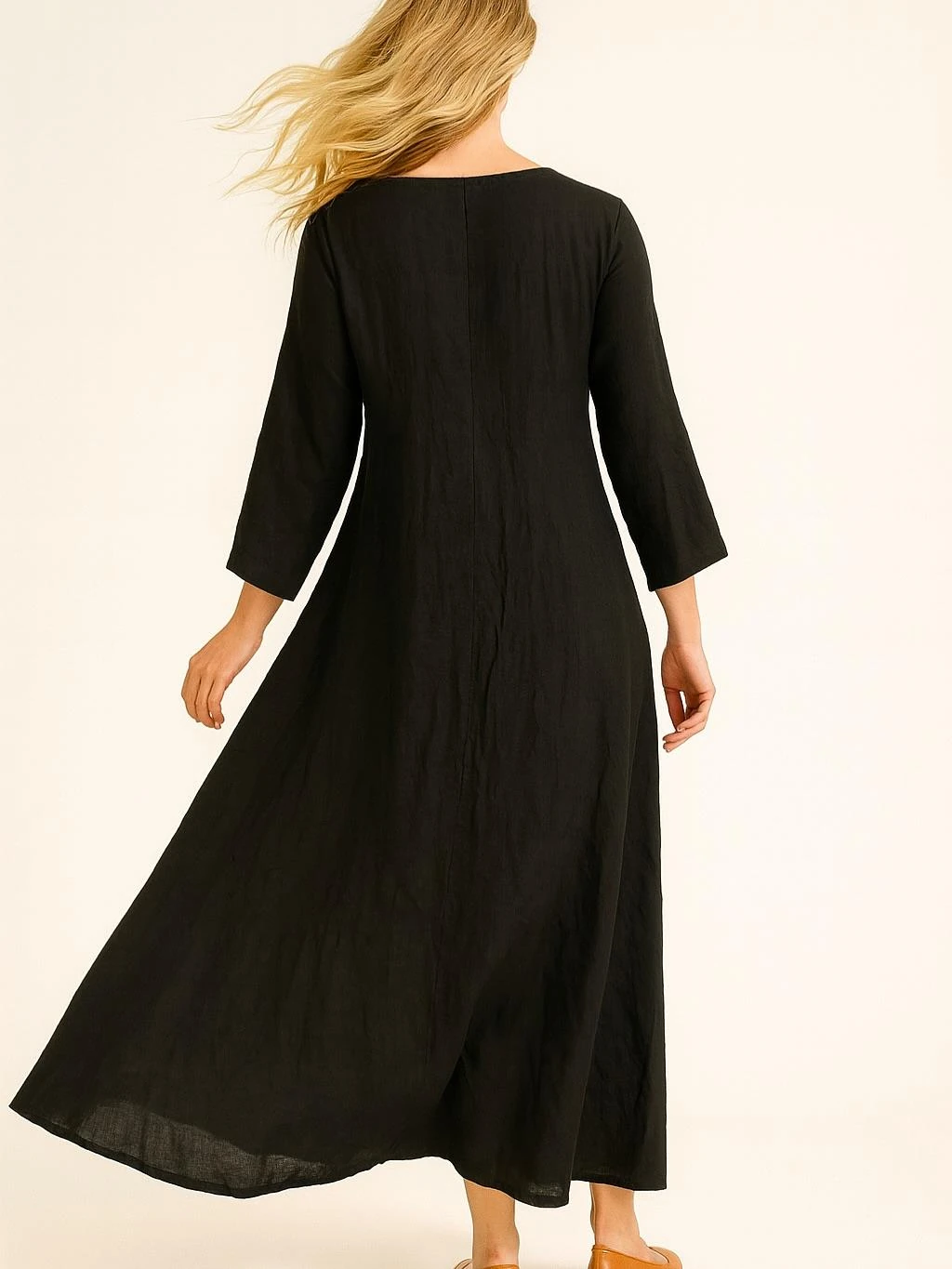 İtalyan Keten V Yaka Elbise - SİYAH