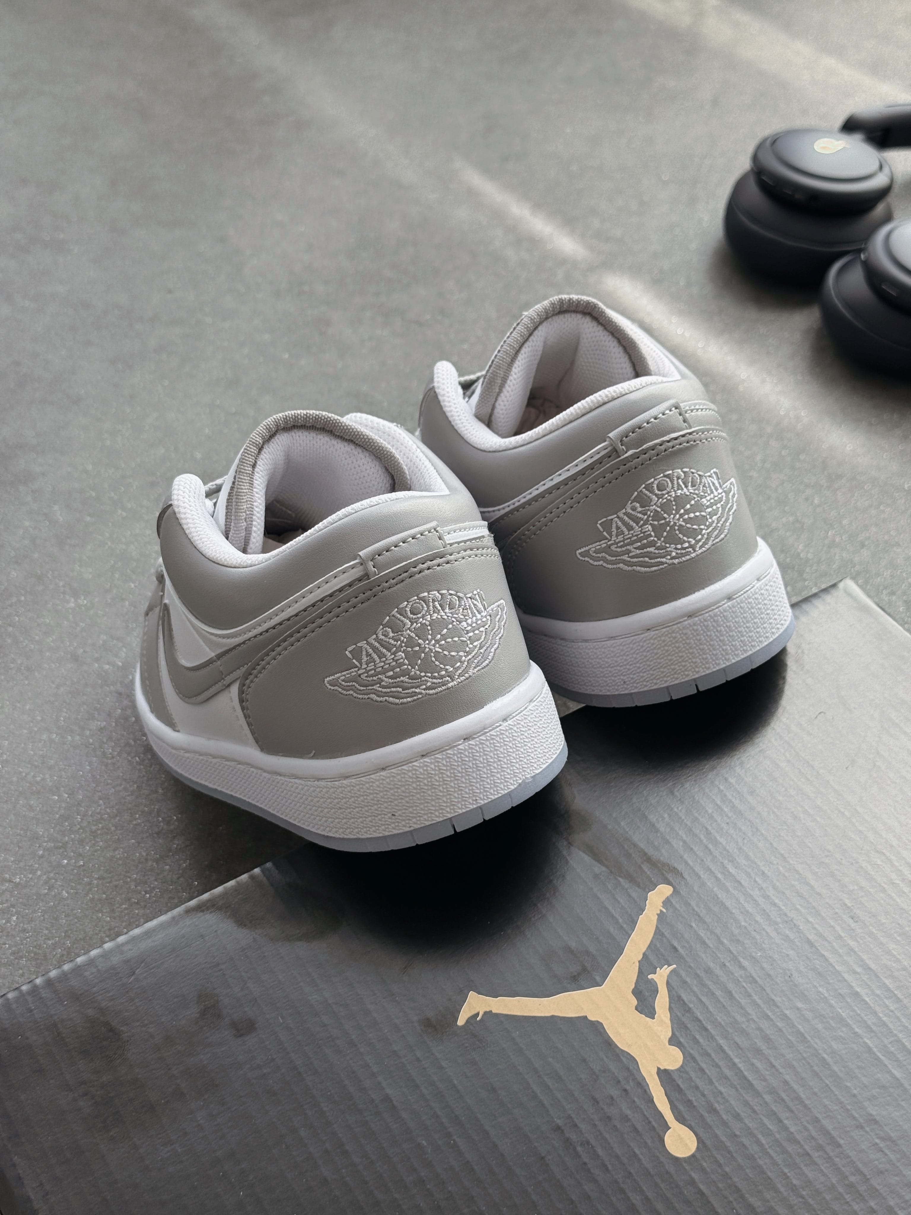 Jordan 1 - Gri