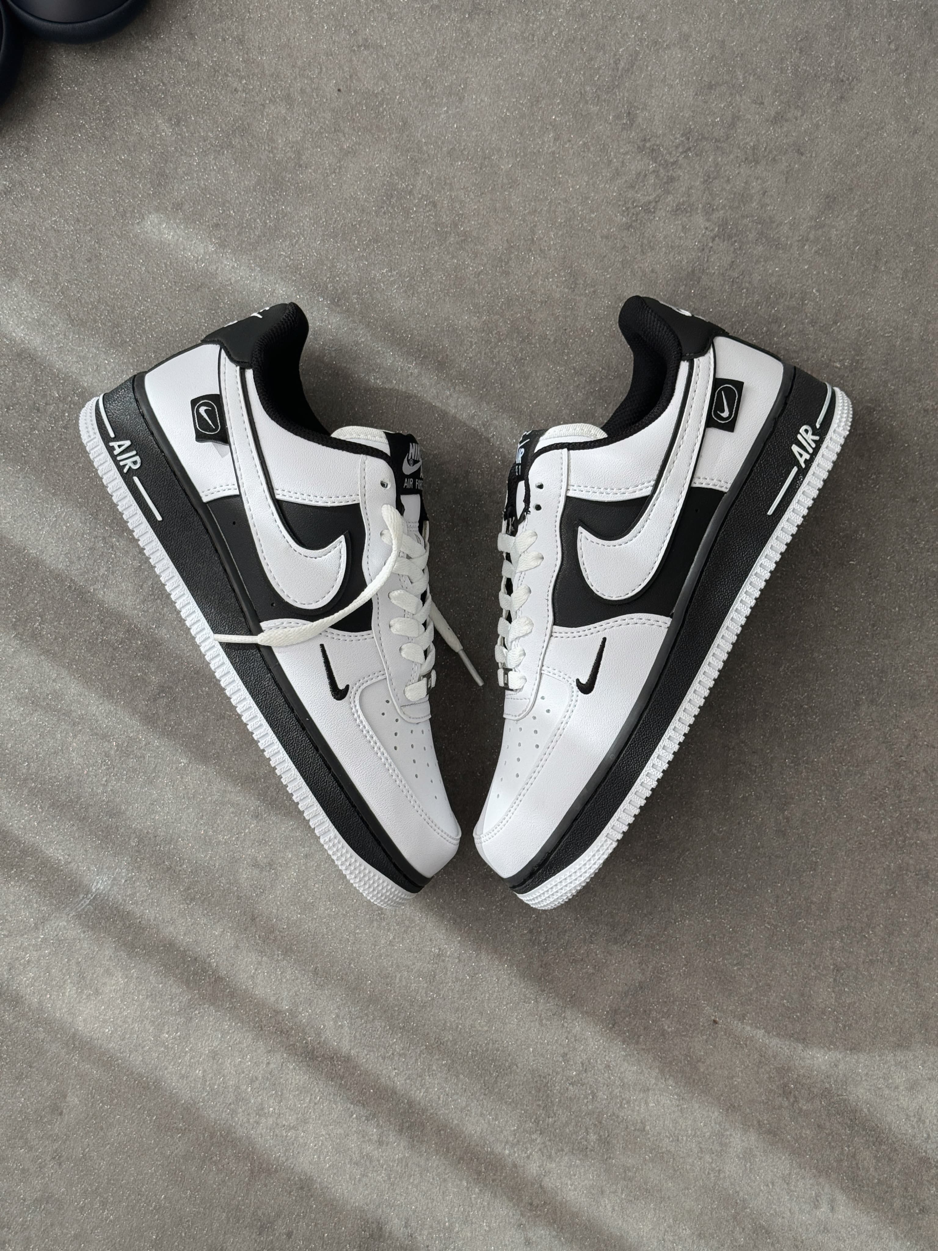 Airforce 1 Black - White