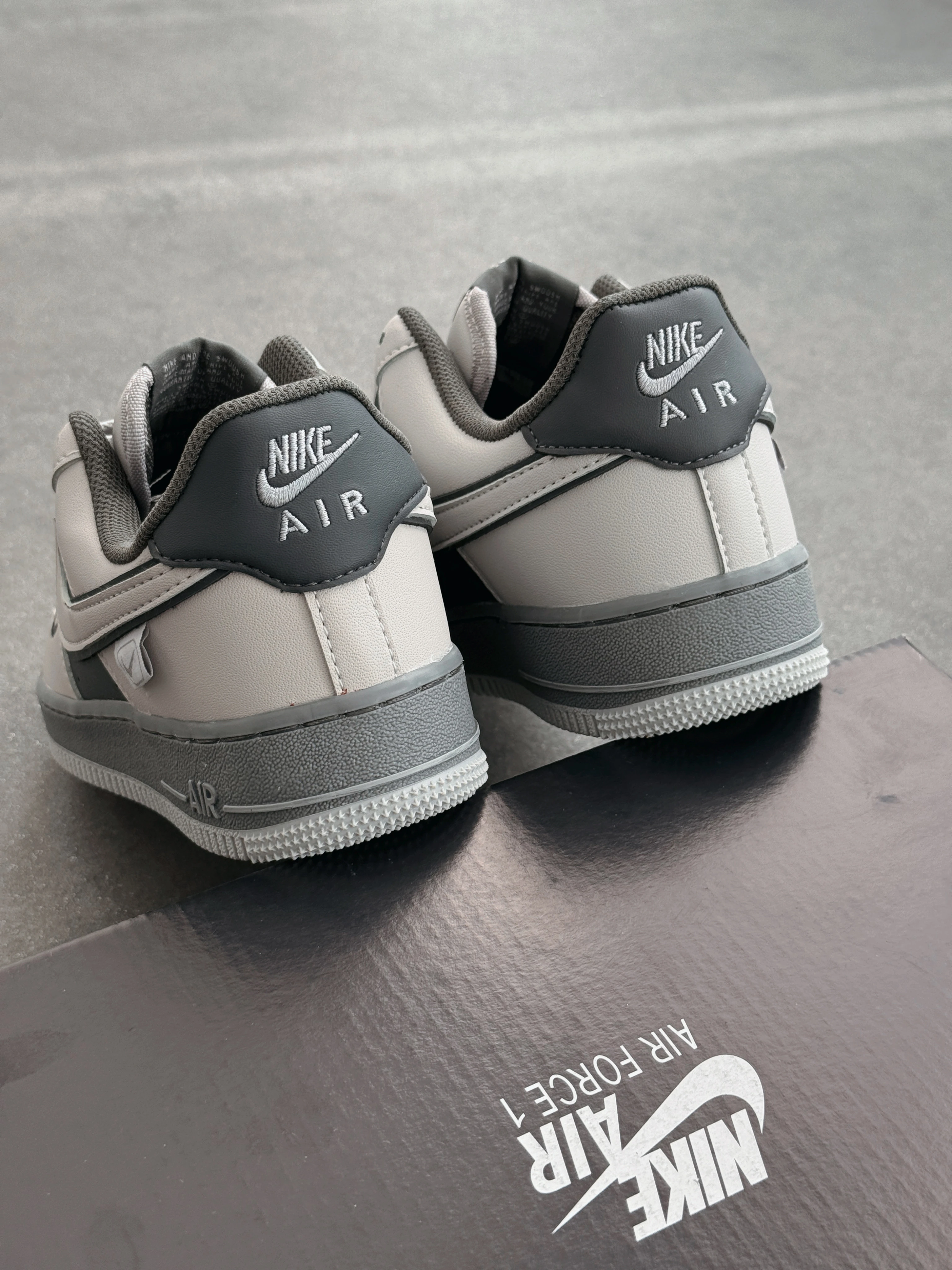 Airforce 1 Pro - Gri