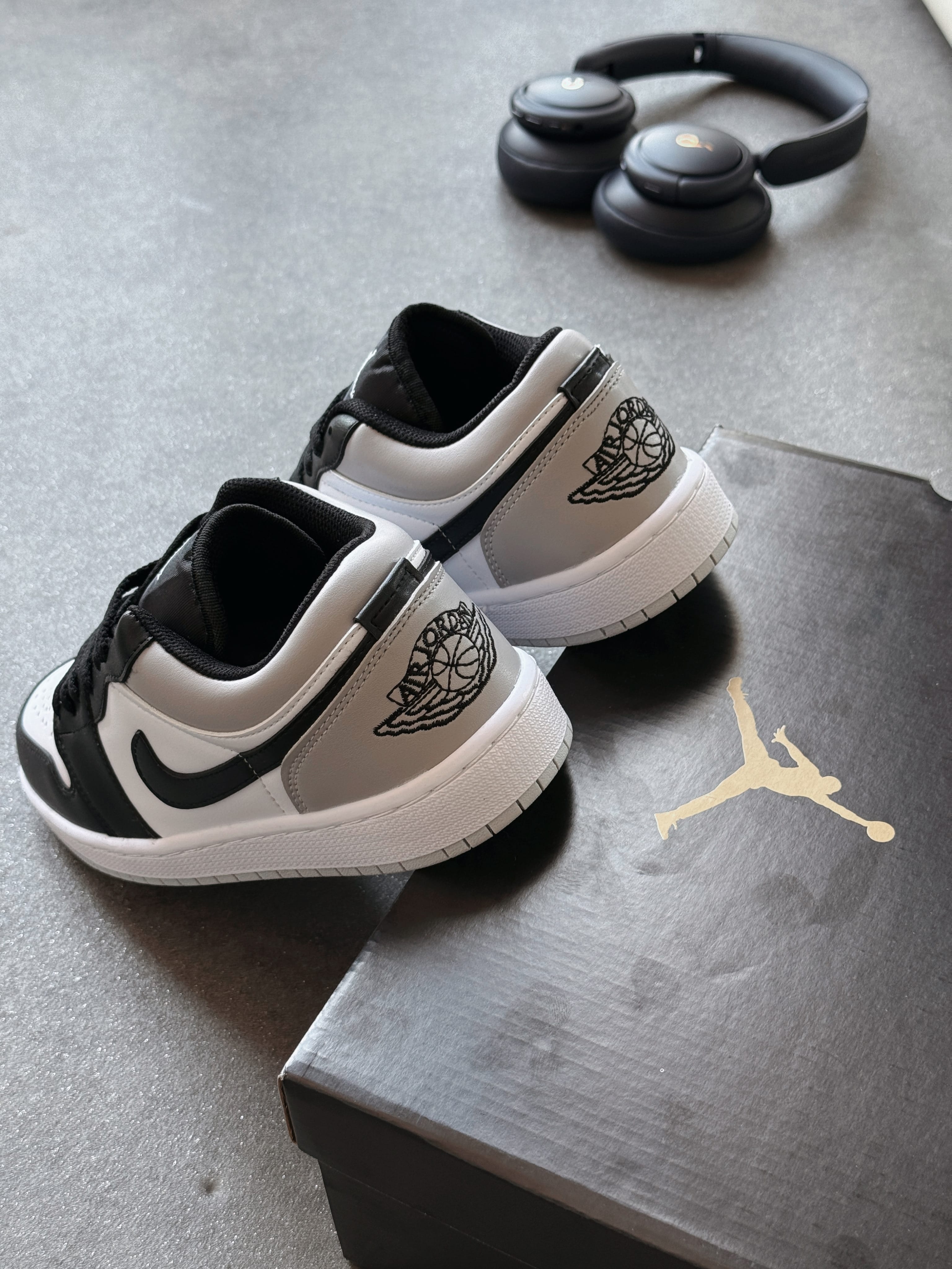 Jordan 1 - Gri Siyah