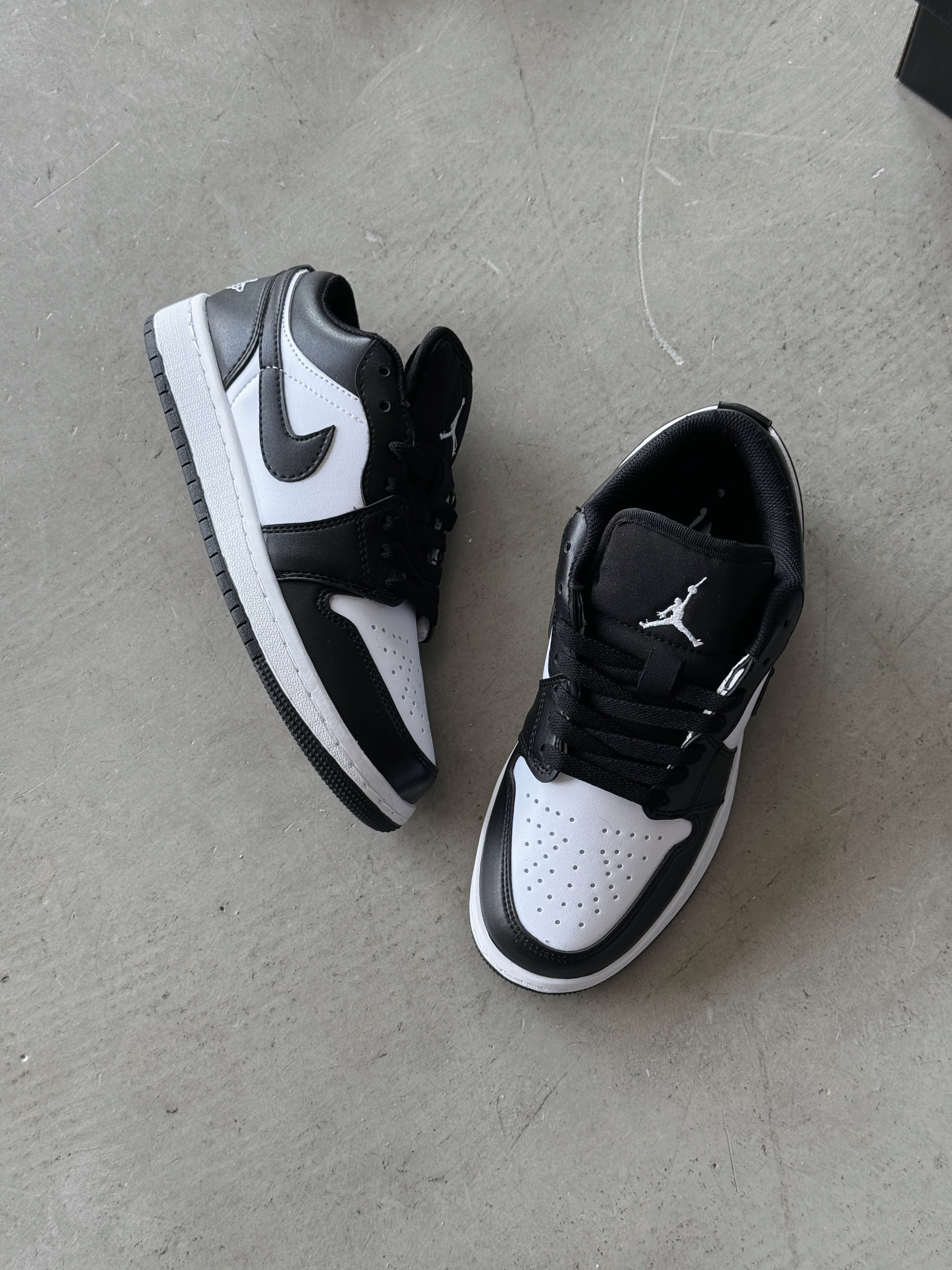 Jordan 1 - Siyah Beyaz