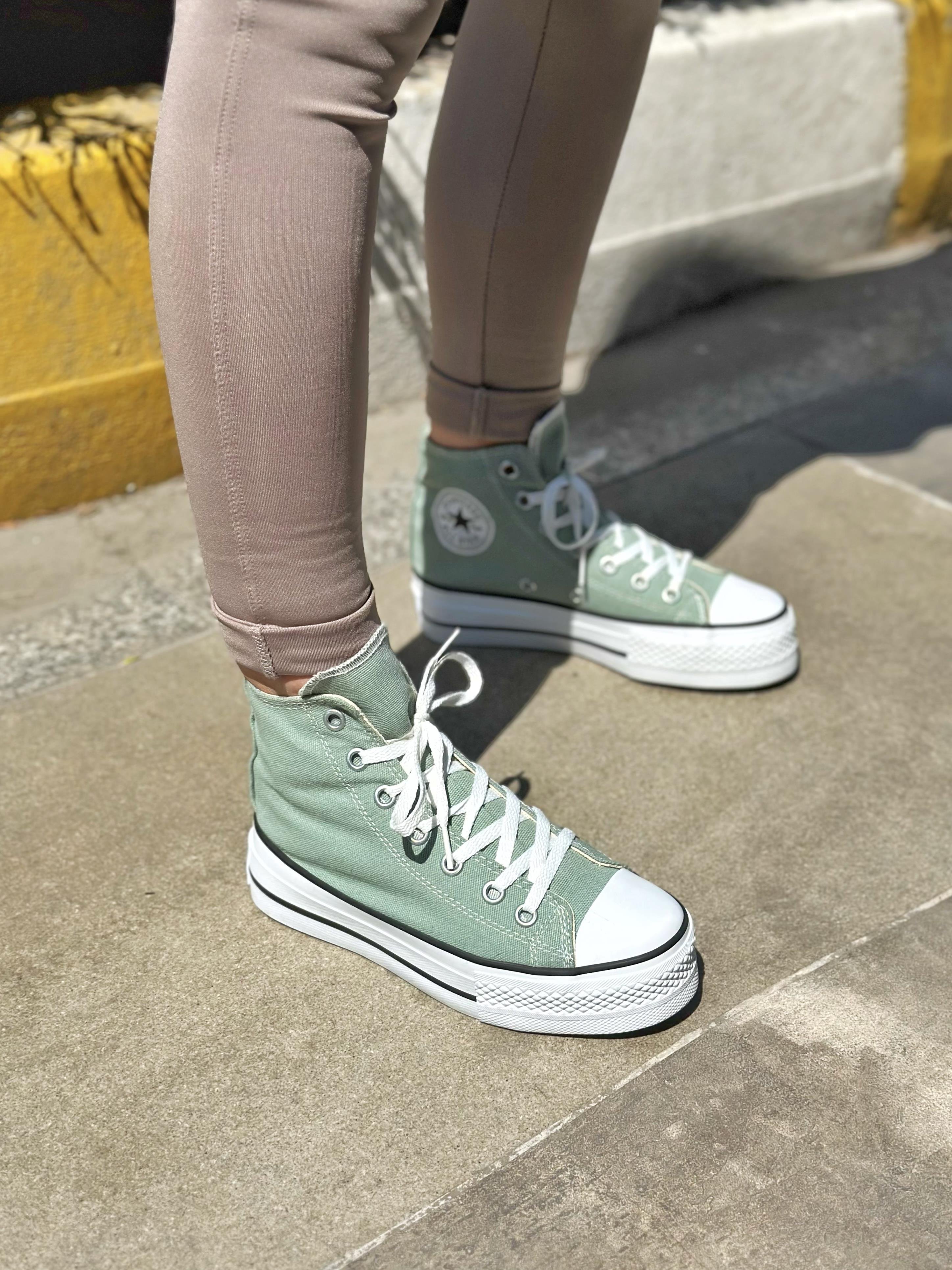 Mint Yeşili