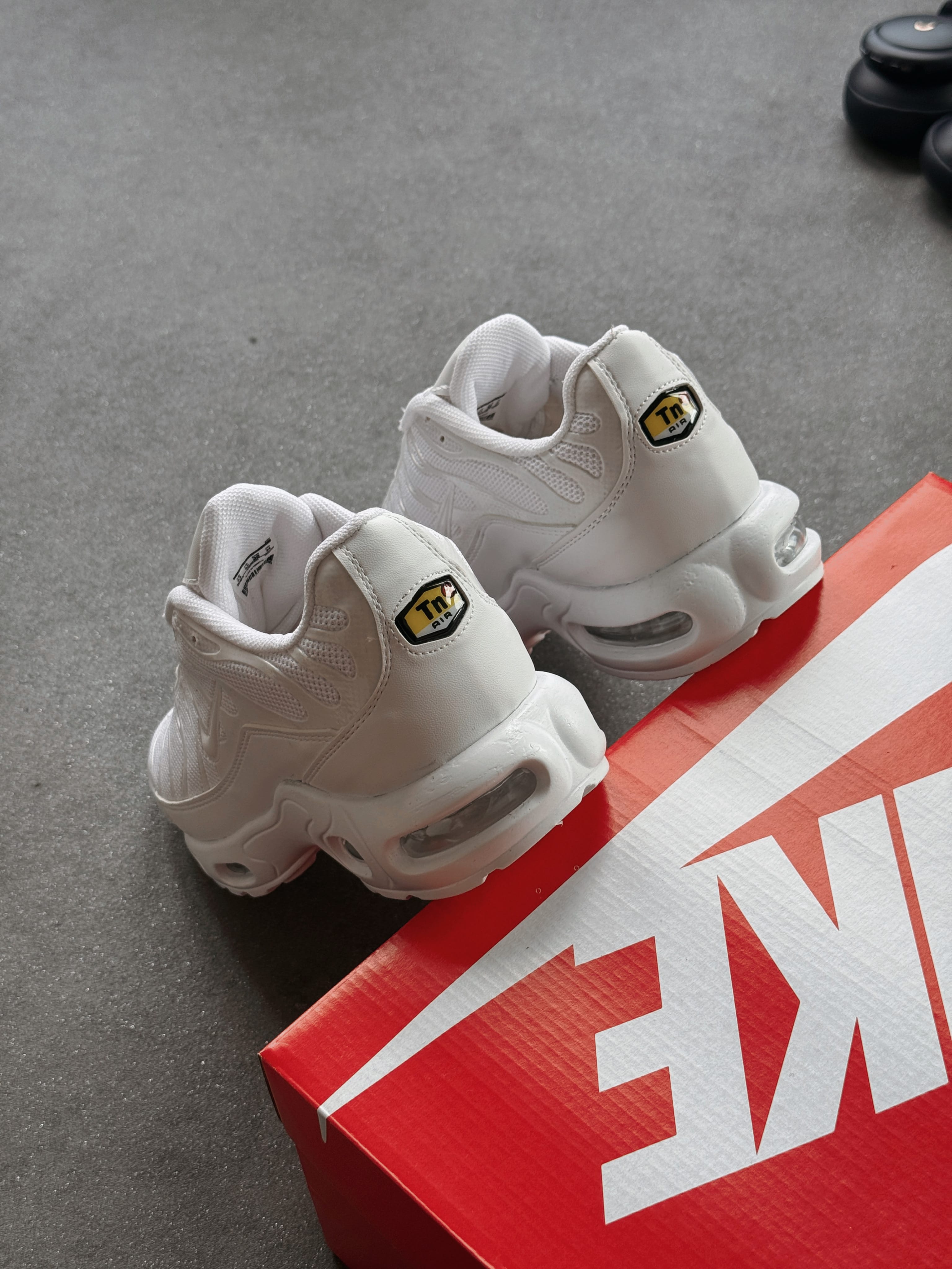 Air Tn