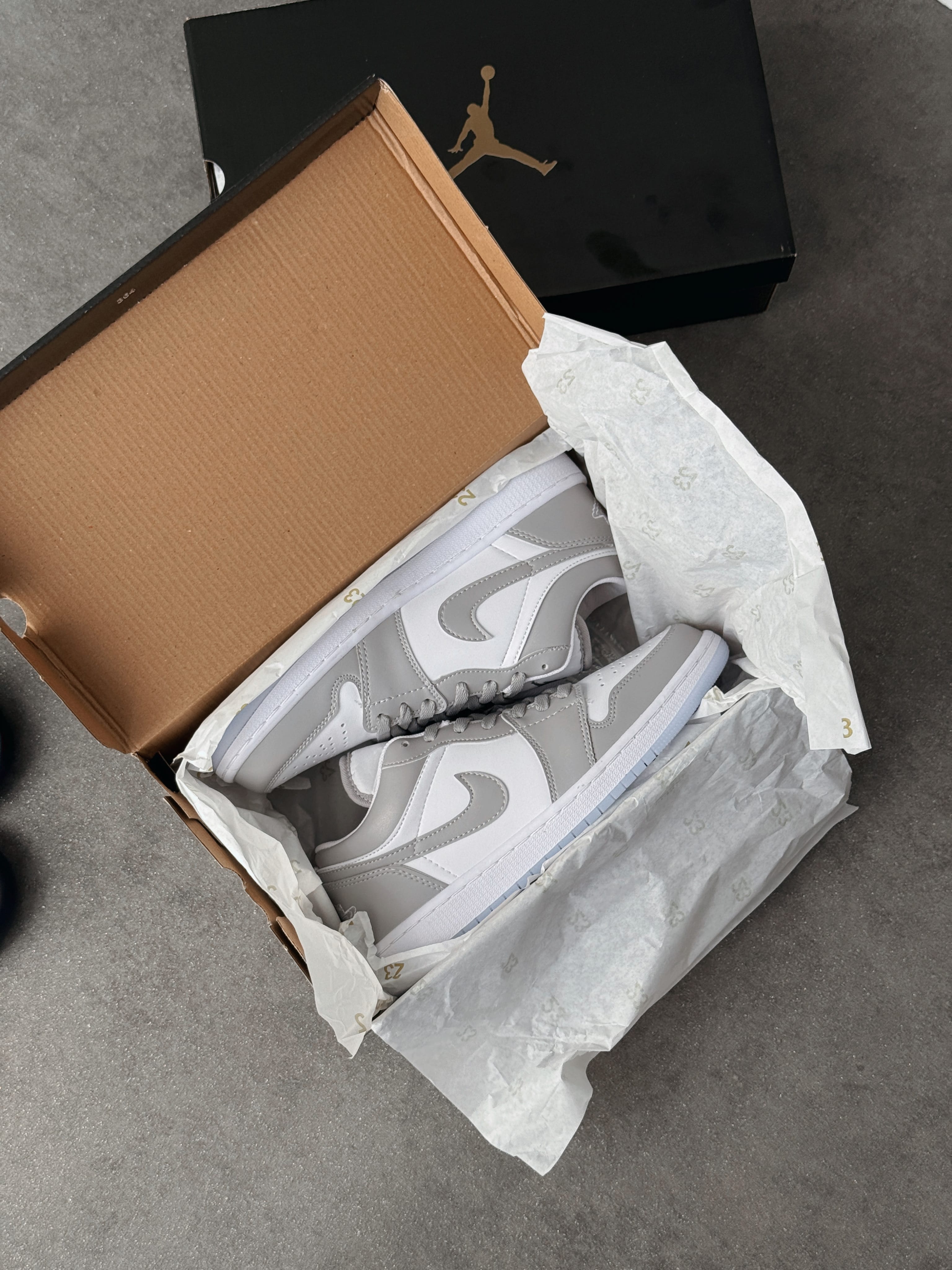 Jordan 1 - Gri