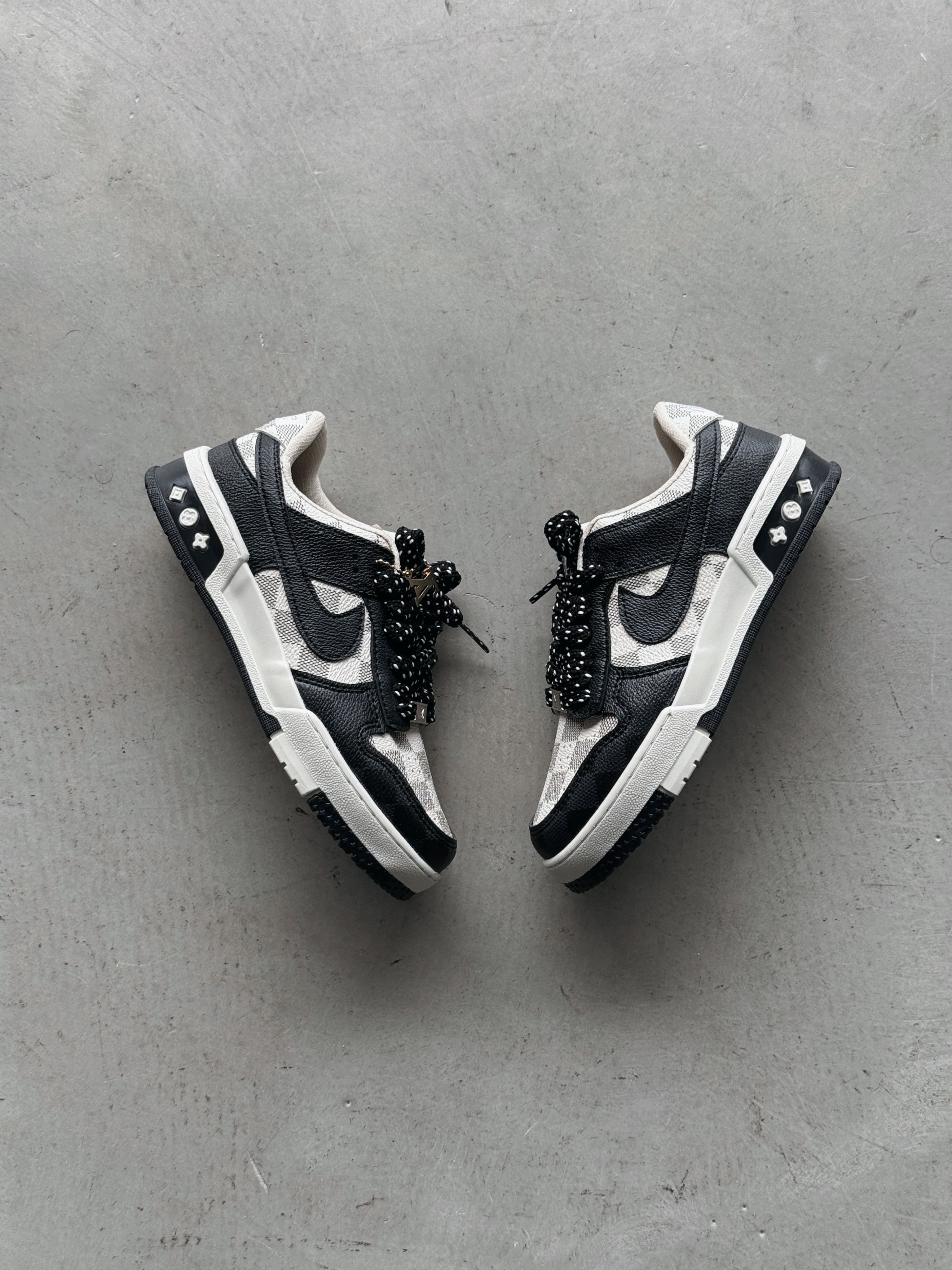 Airforce Lv1 - Black White