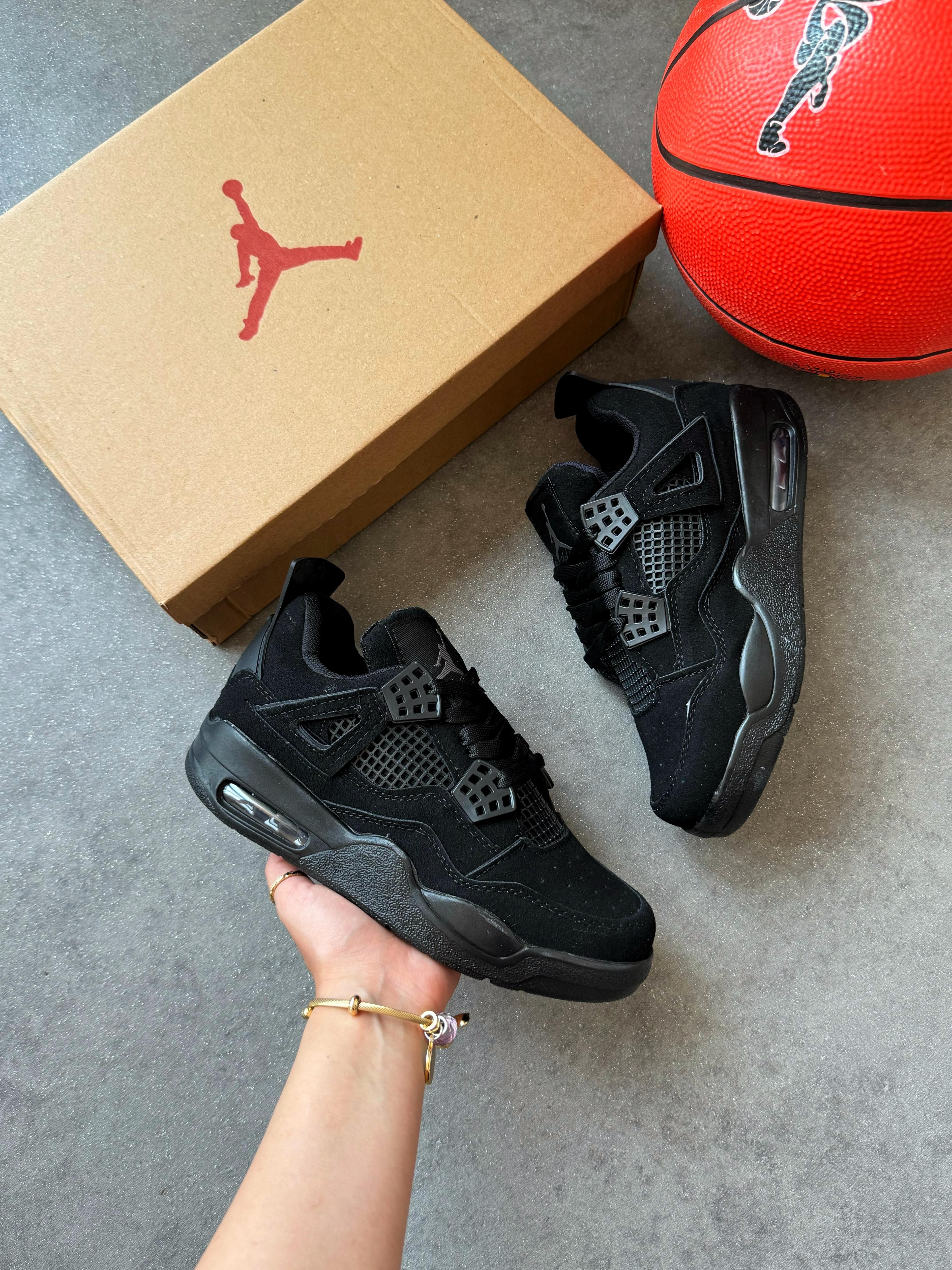 Jordan 4 - Siyah Deritozu