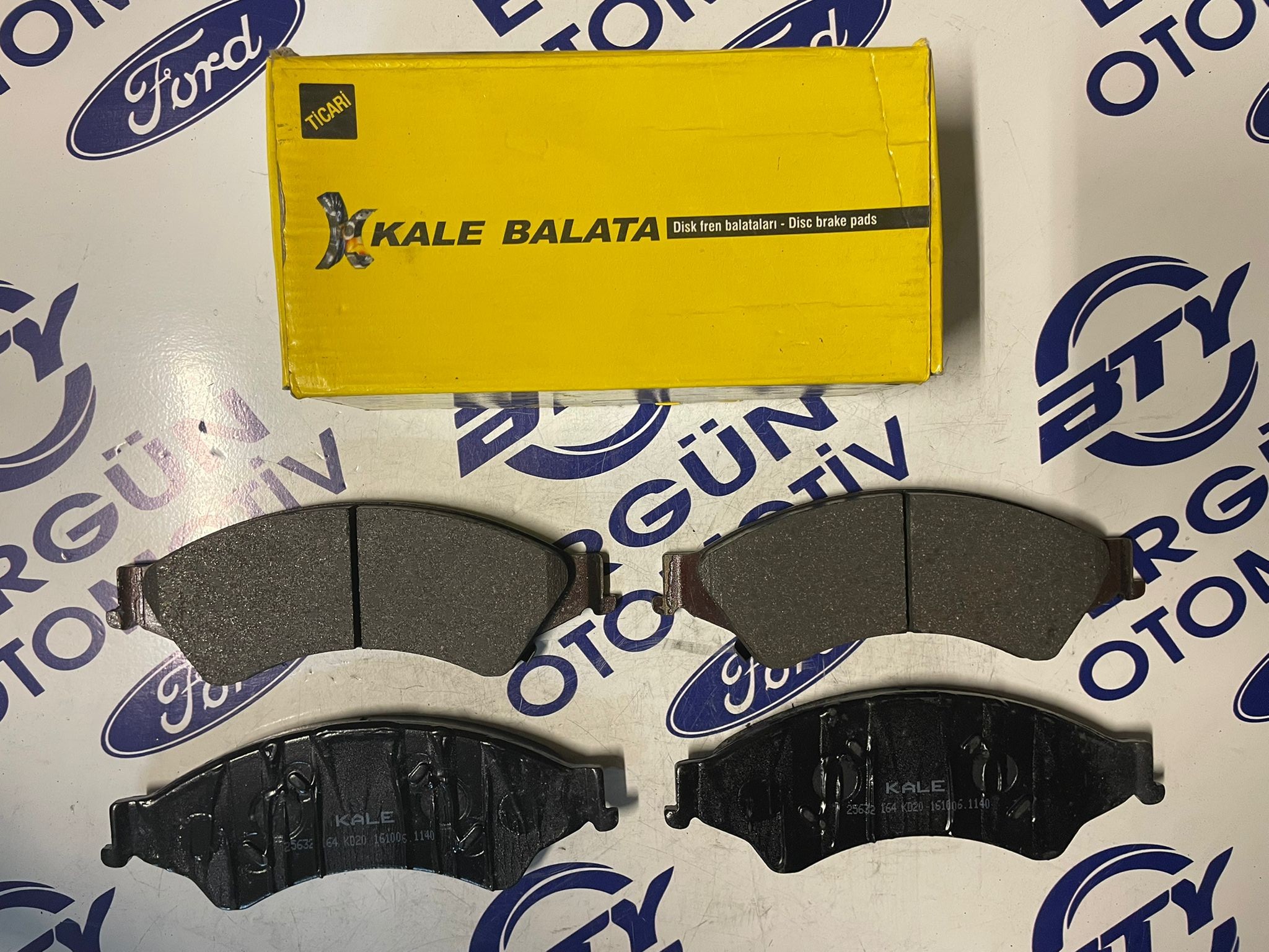Ford Ranger 4x4 (2012-2019) Ön Fren Balata | Kale YS AB31 2L361