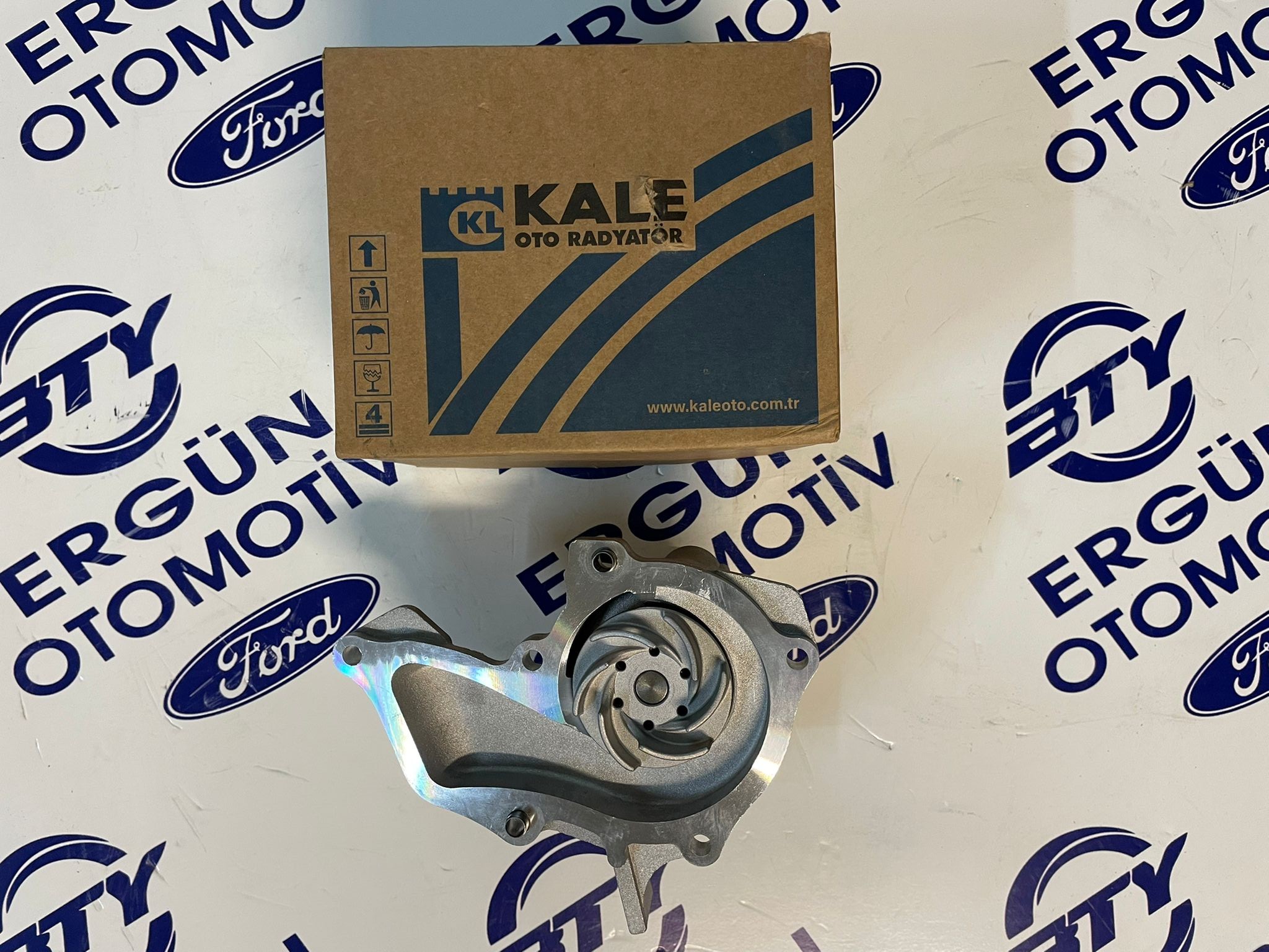 Ford Fiesta/Focus/Fusion Devirdaim Su Pompası | KALE 367875 DEVİRDAİM SU POMPASI