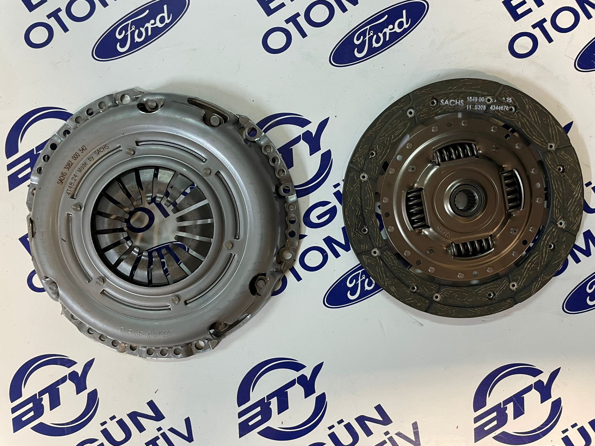 Ford Focus Rulmanlı Debriyaj Seti | Sachs 3000 951 024 | Baskı Balata