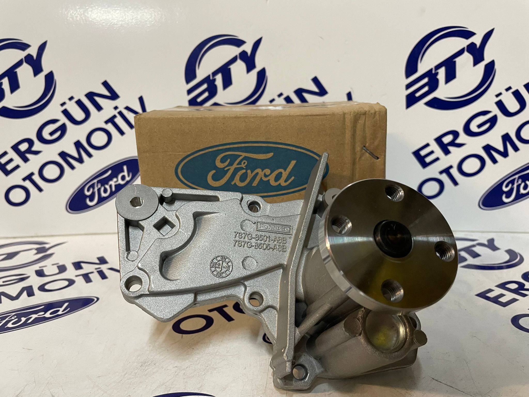 Ford Fiesta 1.4/1.5/1.6 Devirdaim Su Pompası Orijinal | FOMOCO (FORD MOTOR COMPANY) 7S7G 8501 A8B DEVİRDAİM SU POMPASI