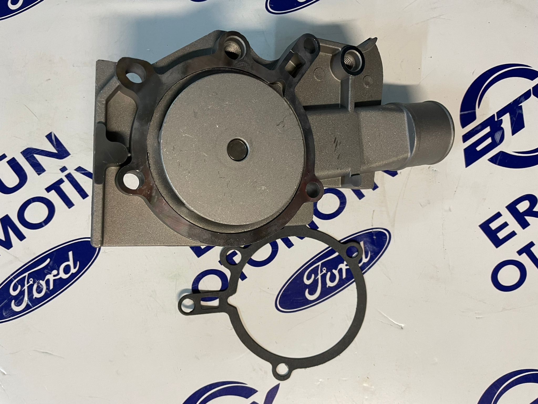 Ford Escort CLX 1.6 ZETEC 1995-2000 Devirdaim Su Pompası | BUGATTİ 928X 8591 AA DEVİRDAİM SU POMPASI