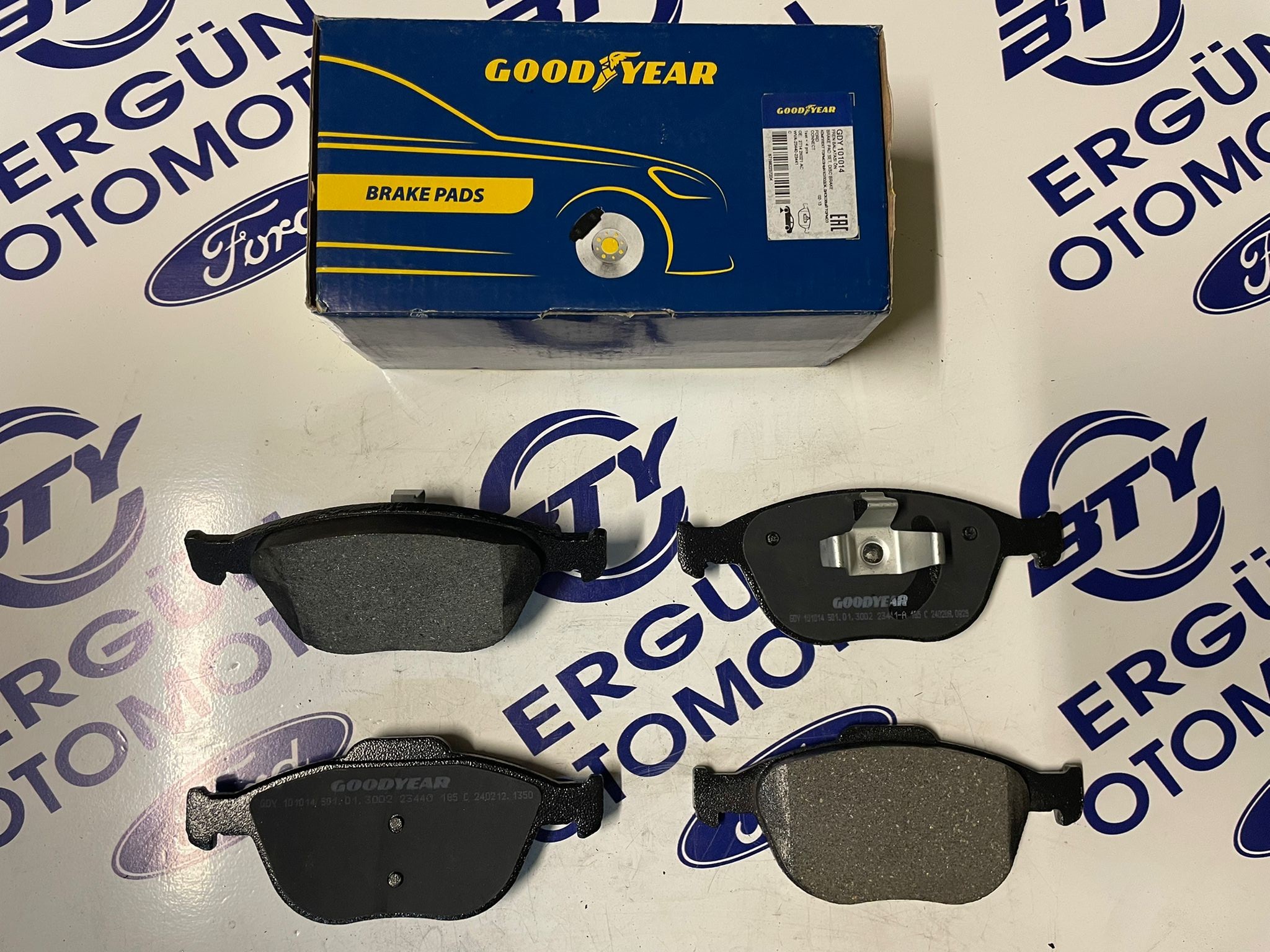 Ford Connect (2002-2013) Ön Fren Balatası | Goodyear 2T14 2K021 AC