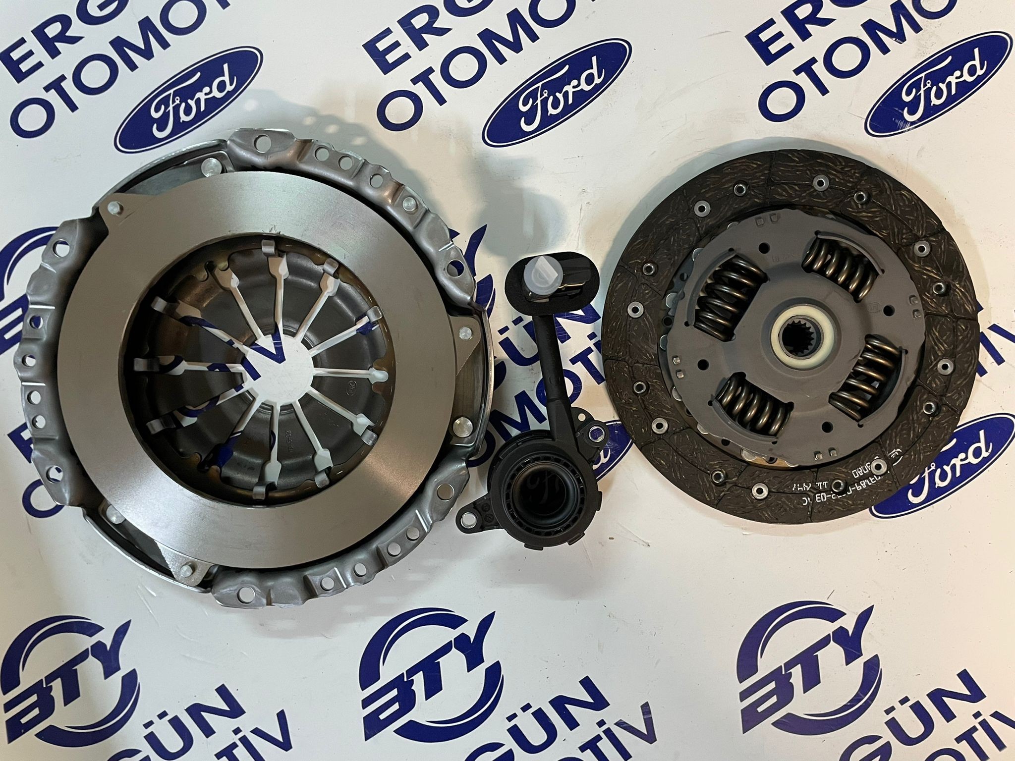Ford Courier Rulmanlı Debriyaj Seti | LUK YS H1B1 7C623 BA | Baskı Balata