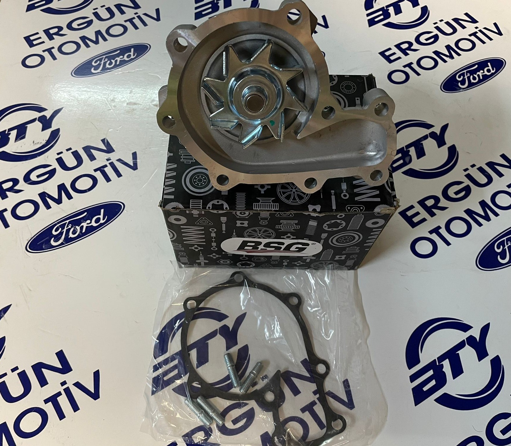 Ford Ranger 1998-2012 Devirdaim Su Pompası | BSG XM34 8501 AE DEVİRDAİM SU POMPASI