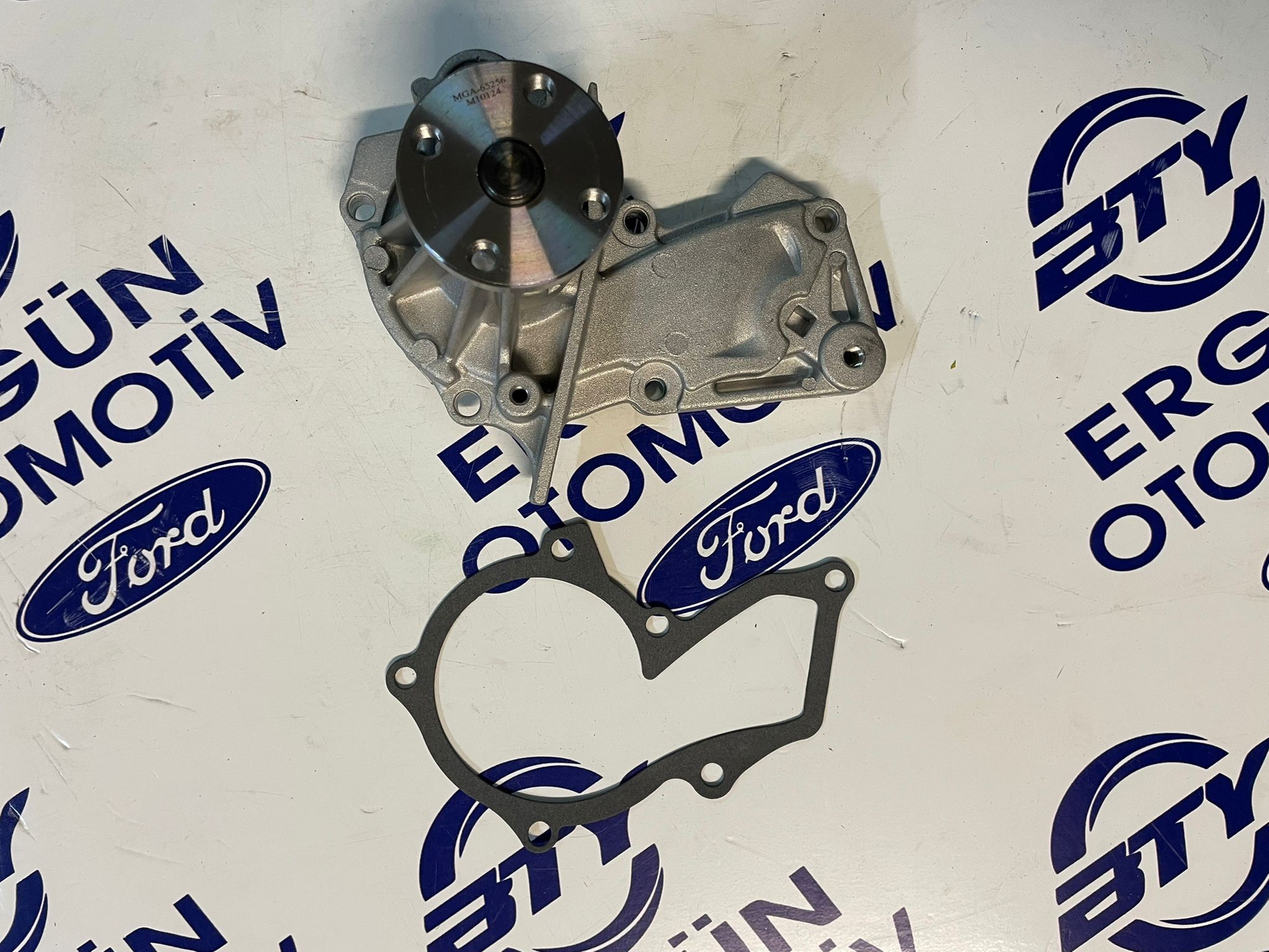 Ford Fiesta/Fusion/Focus/Mondeo Devirdaim Su Pompası | MGA 65256 DEVİRDAİM SU POMPASI