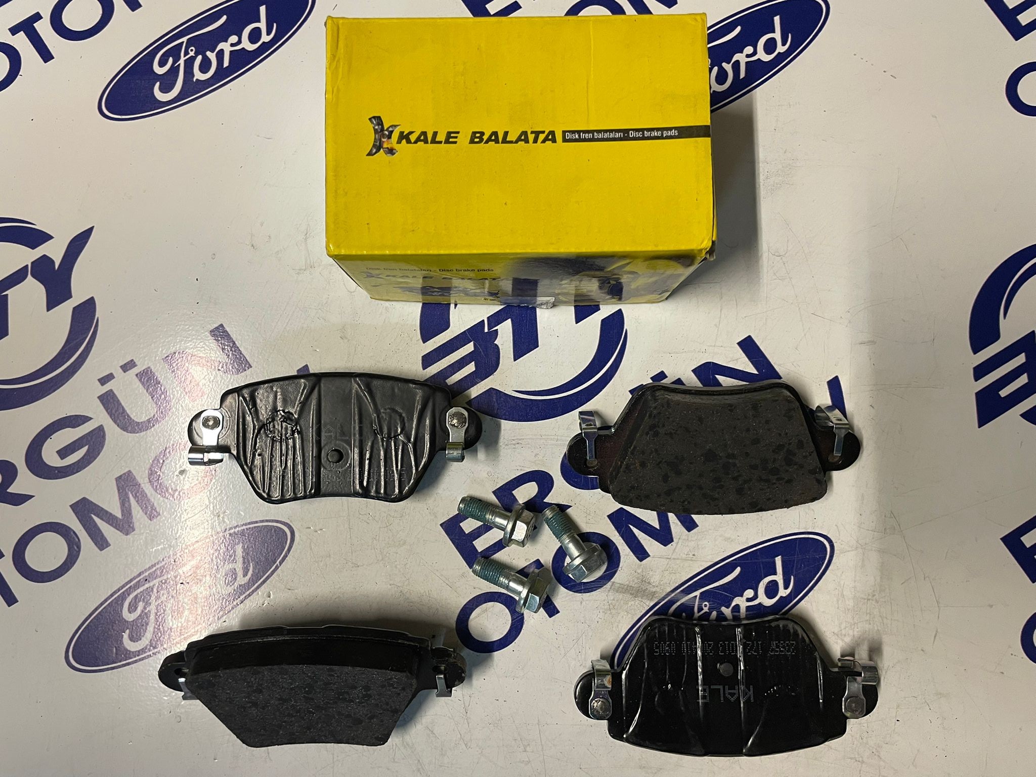 Ford Mondeo III Arka Fren Balata | Kale 23557 172 14 ANS KD13