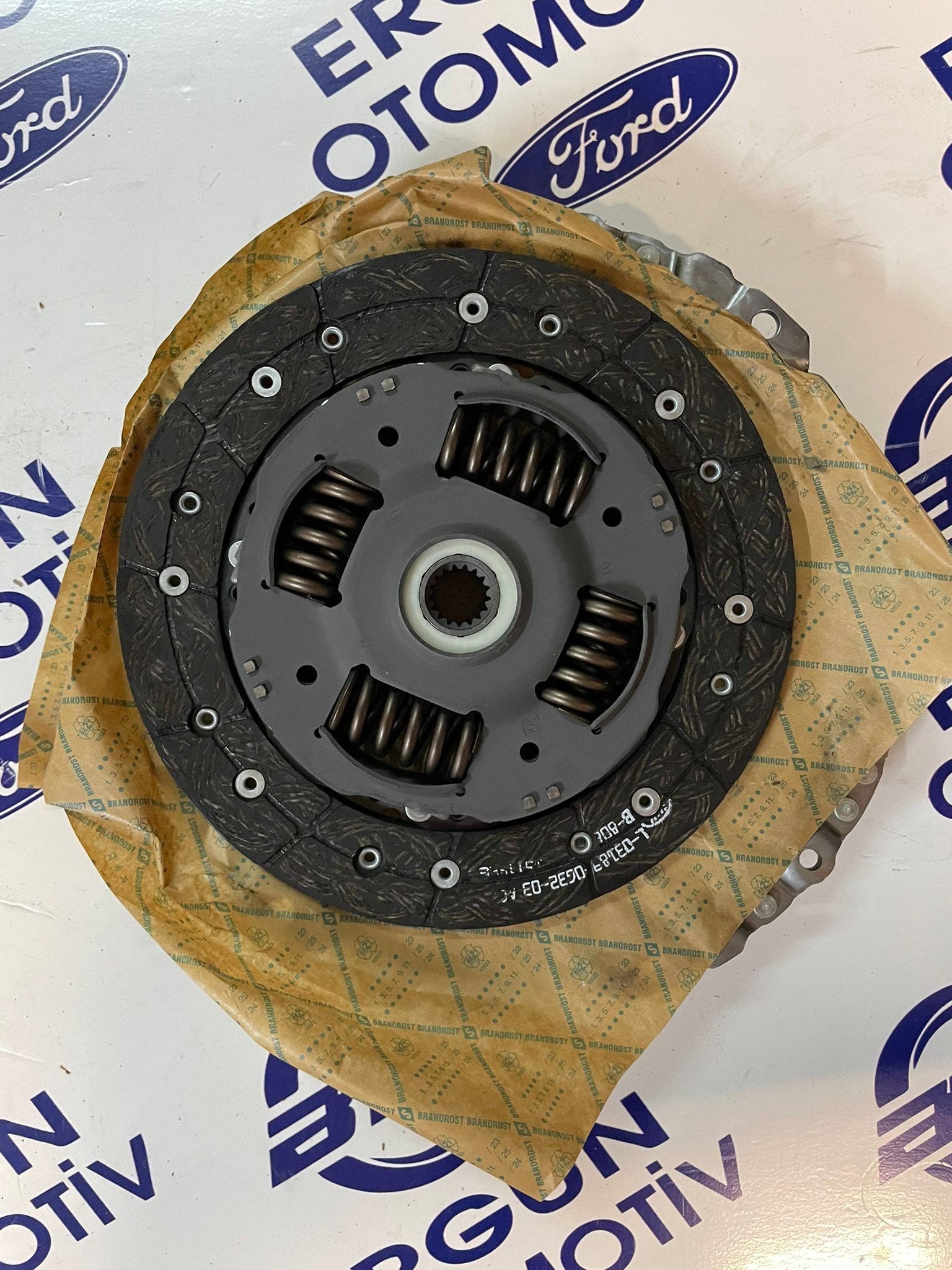 Ford Courier Rulmansız Debriyaj Seti Orijinal | FORD OTOSAN MEH1B1 7540 BC N | Baskı Balata
