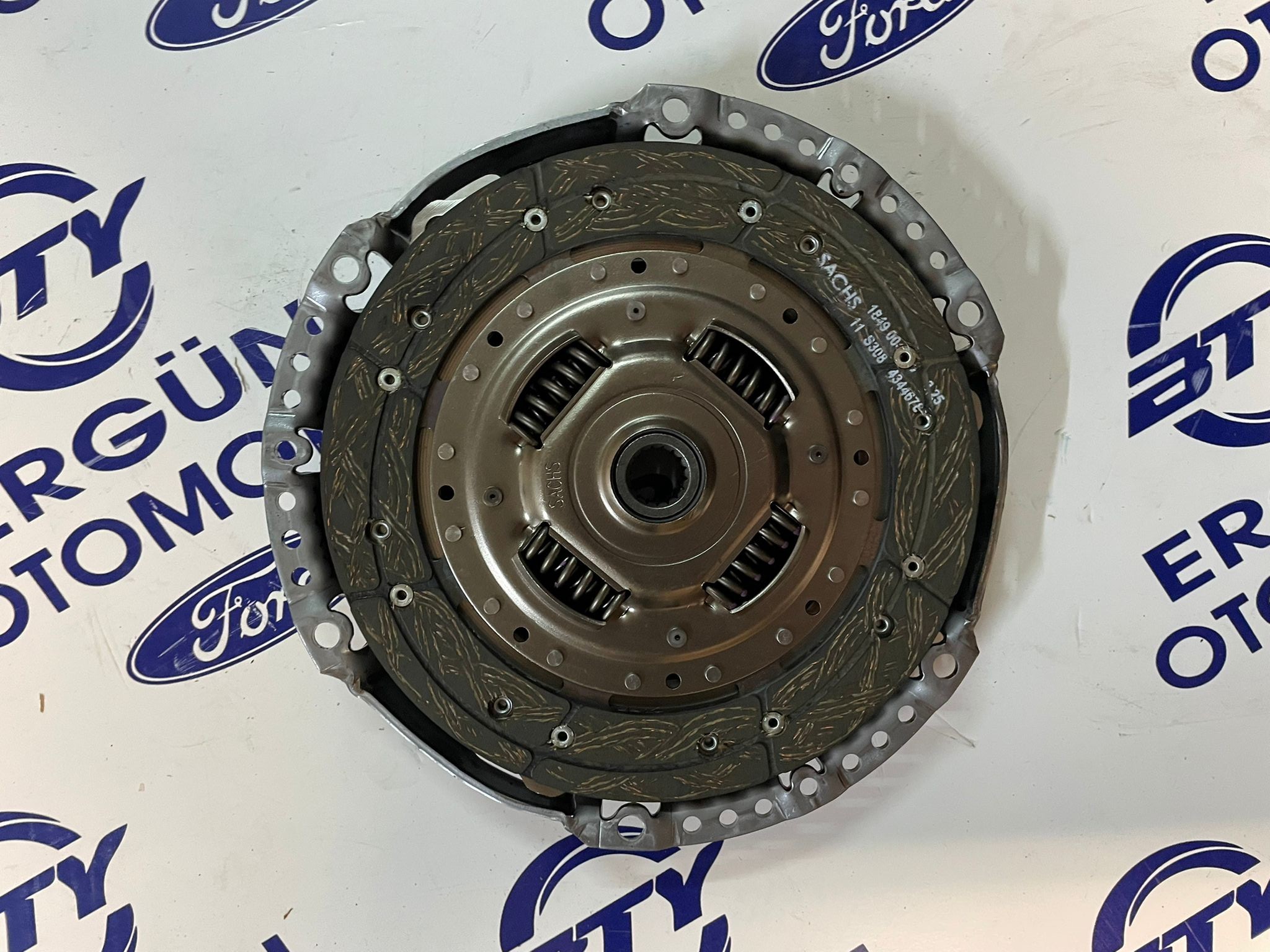 Ford Focus Rulmanlı Debriyaj Seti | Sachs 3000 951 024 | Baskı Balata