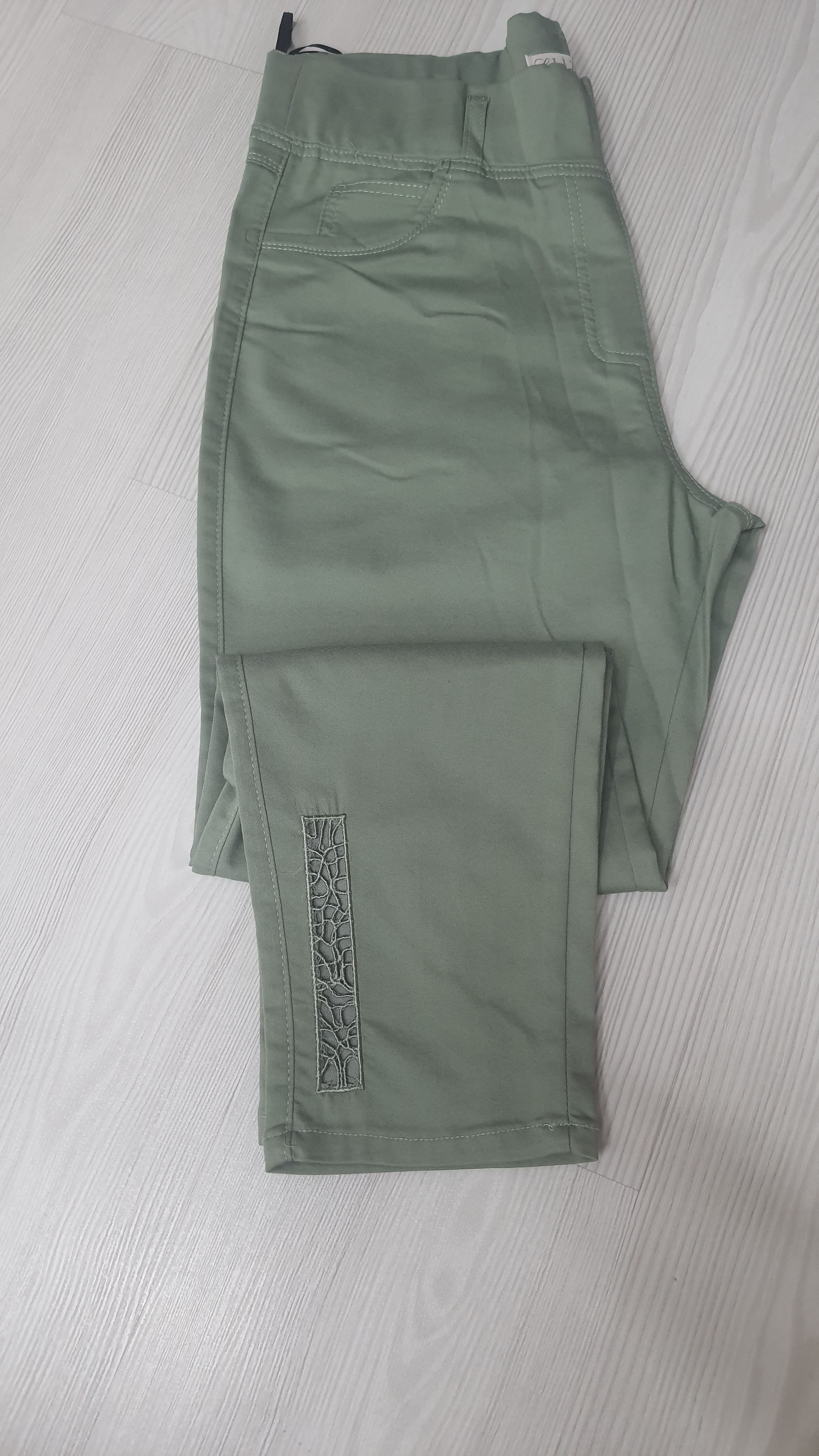 Paçası Dantel Pantalon-Su Yeşili