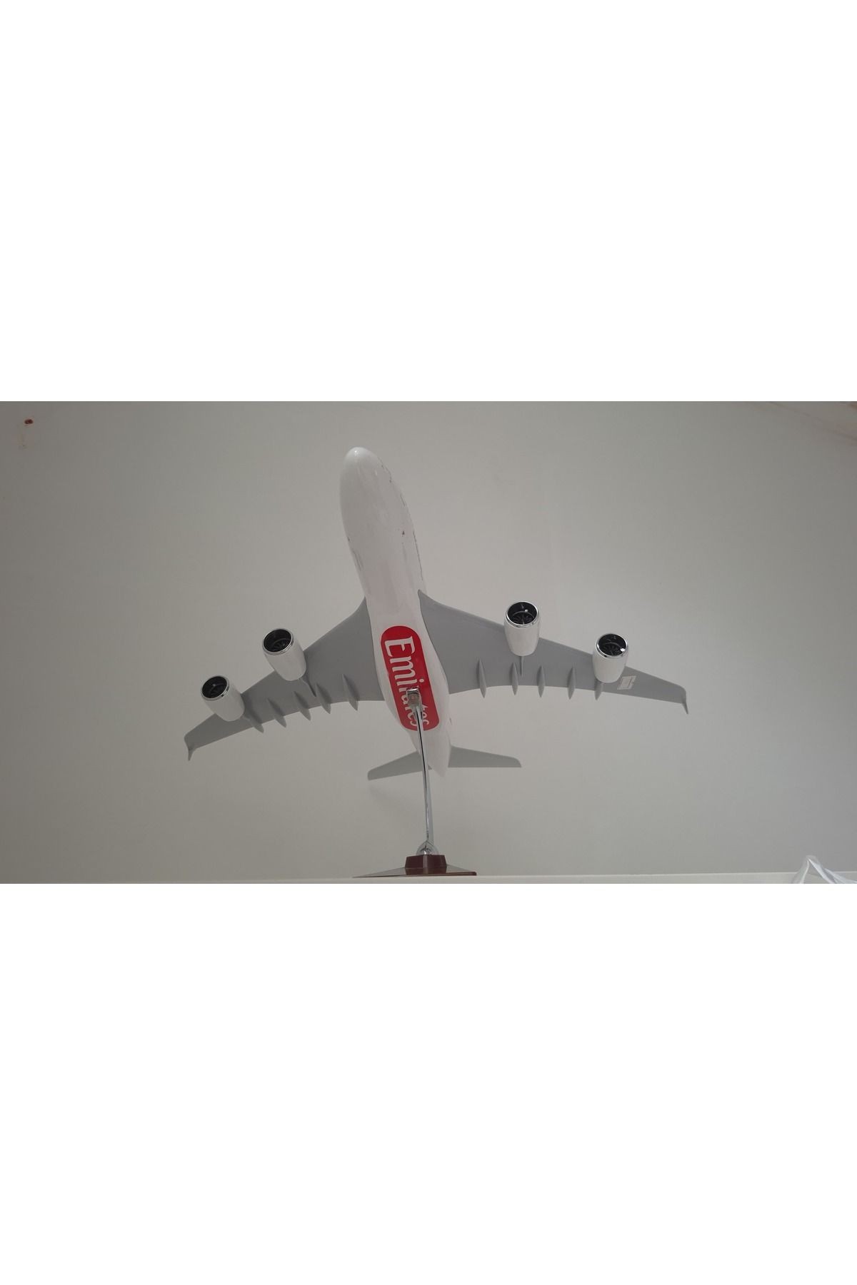 Metal Emirates Standlı Uçak Biblo