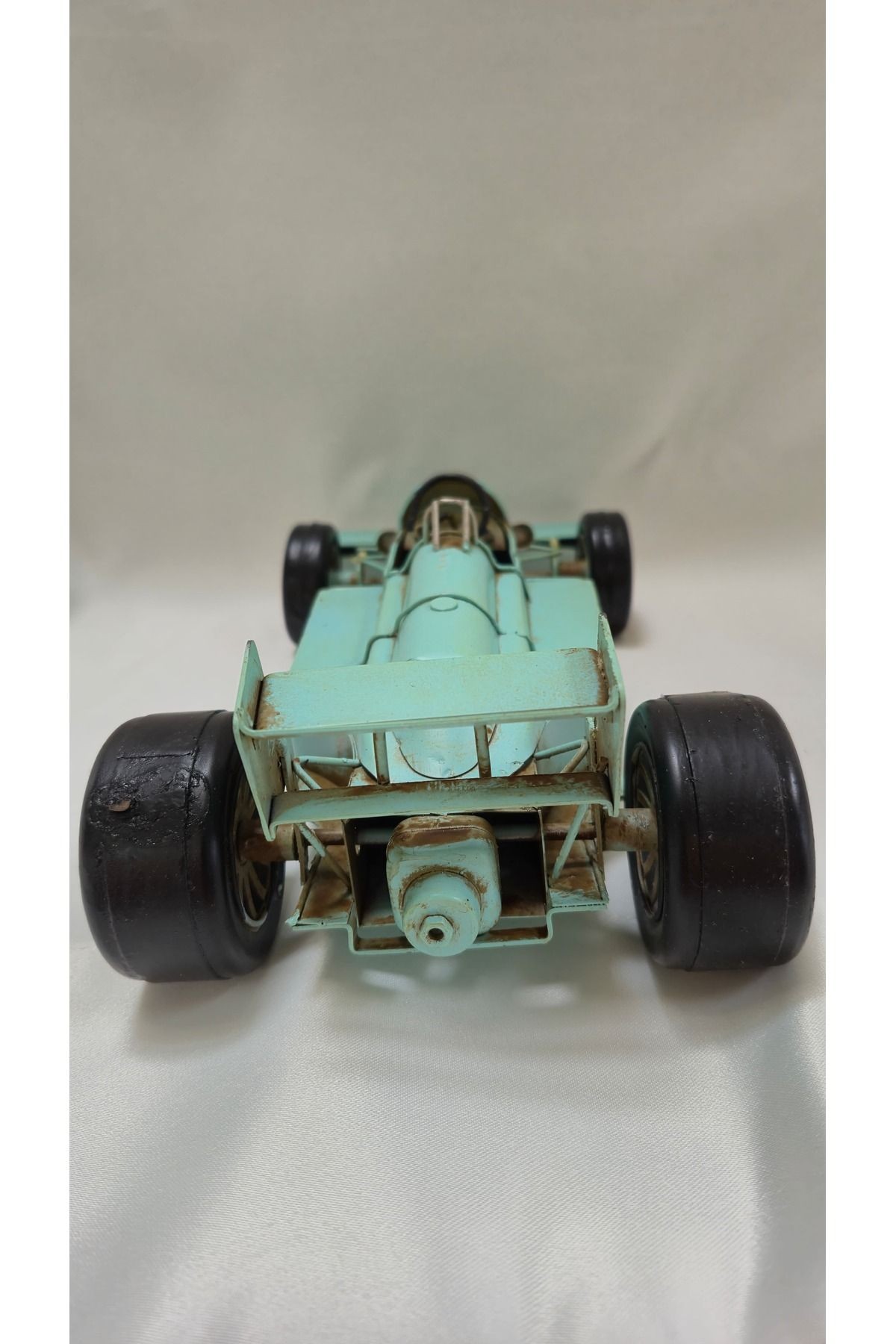 Metal Formula 1 Araba Biblo