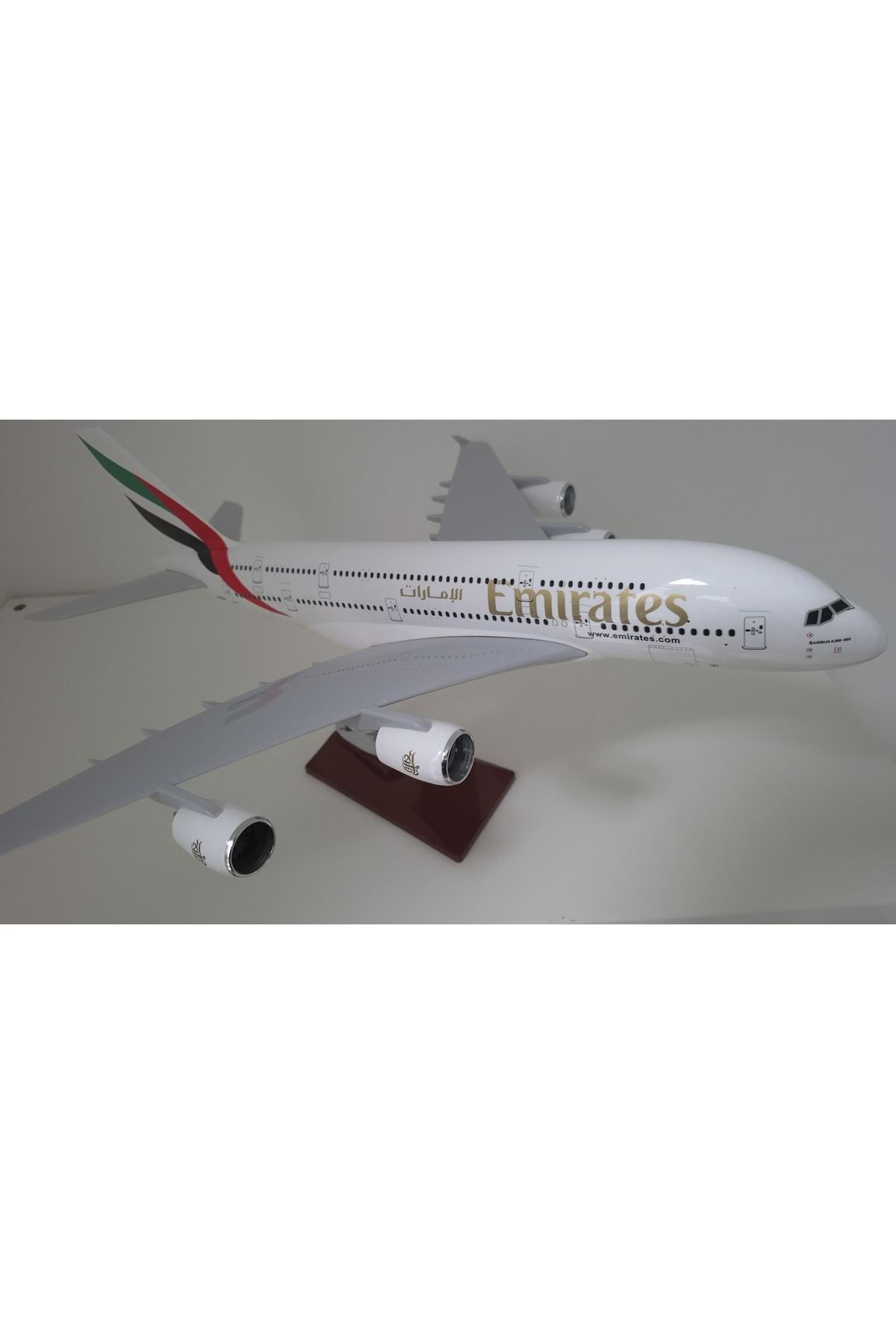 Metal Emirates Standlı Uçak Biblo