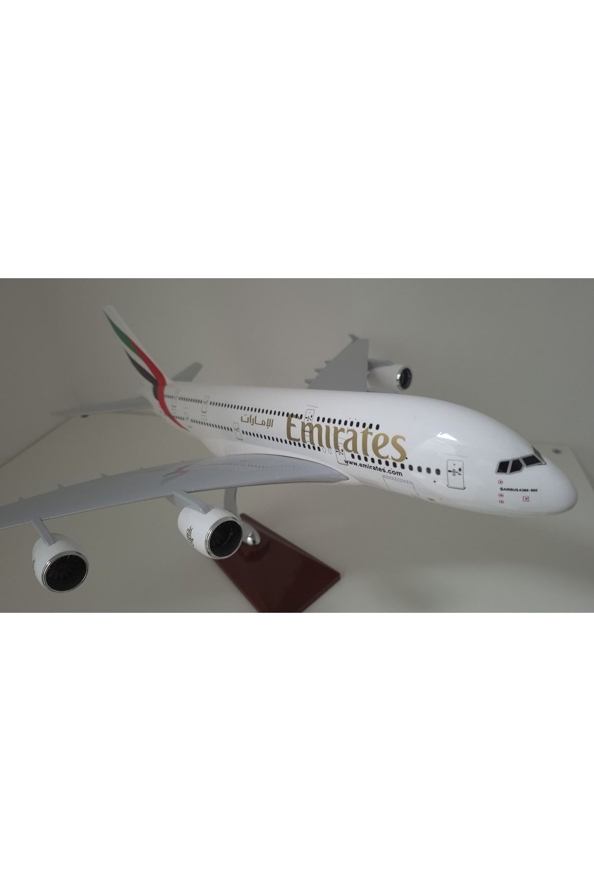 Metal Emirates Standlı Uçak Biblo