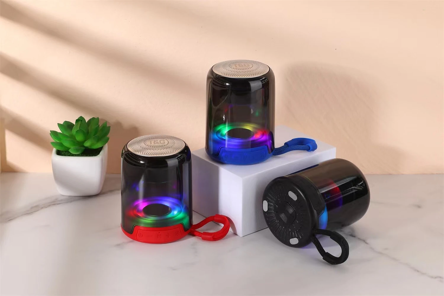 Ecruz TG314 Ayarlanabilir RGB Işıklı Bluetooth Hoparlör Speaker