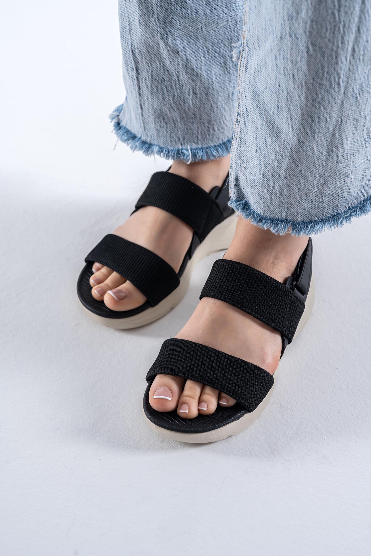 Grazia Siyah Triko Comfort Spor Sandalet