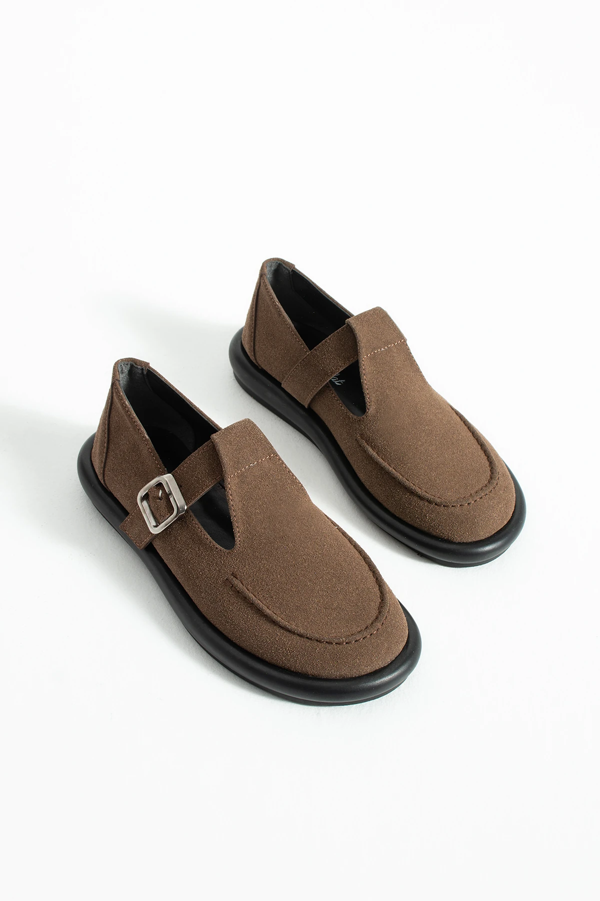 Kadın Kahve Süet Saraç Detay Tokalı Loafer Ayakkabı – Rahat ve Şık Günlük Kullanım Margos