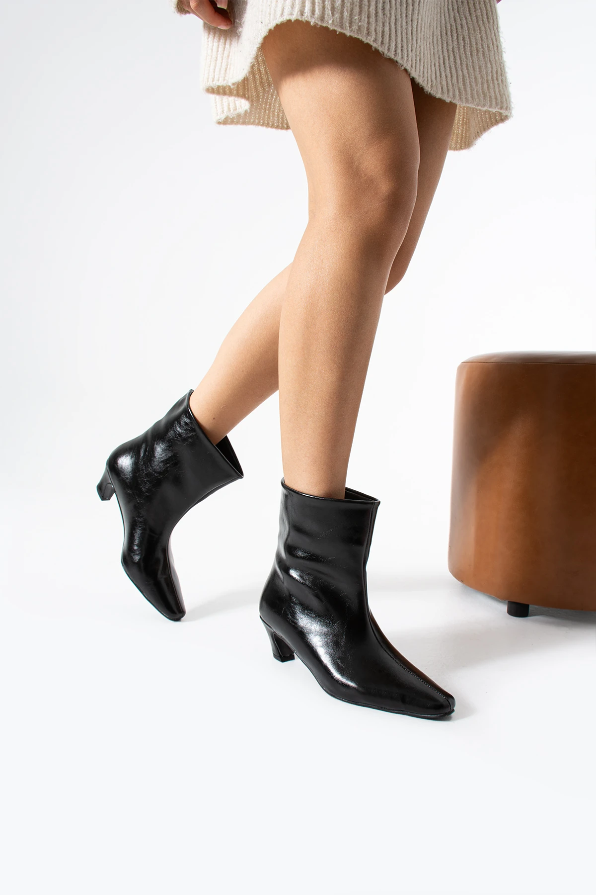 Ferga Kadın Kırışık Deri Bot Siyah