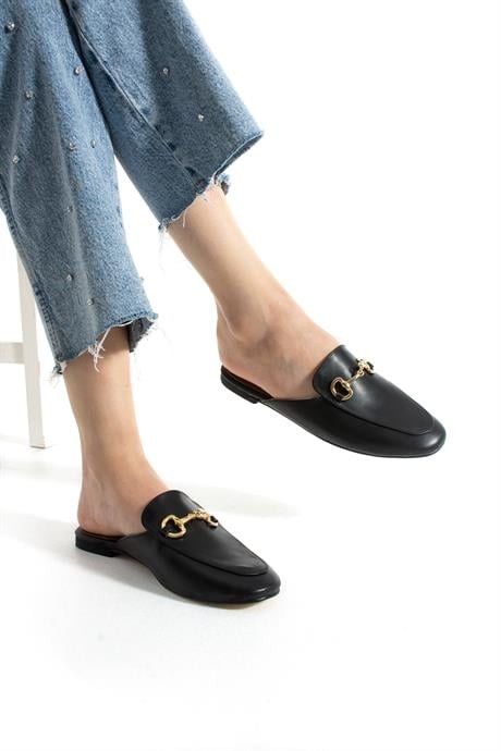 Kadın Siyah Loafer Terlik Altın Metal Tokalı Meniz