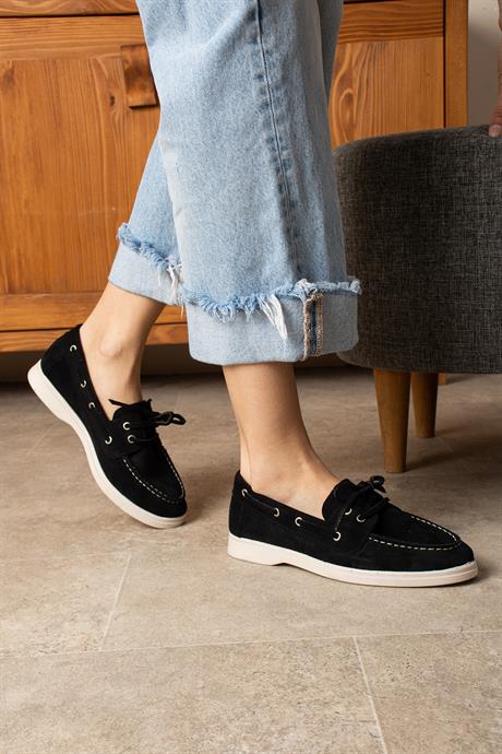 Kadın Siyah Süet Düz Taban Bağcıklı Loafer Günlük Ayakkabı Bonk