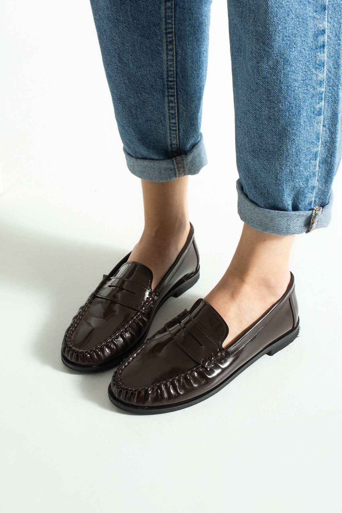 Kadın Kahve Rugan Loafer Günlük Ayakkabı Saraçlı Düz Taban Verna