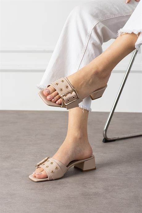 Kadın Bej GünlükTerlik Alçak Kalın Topuk Tek BantlıTerlik Best 4cm