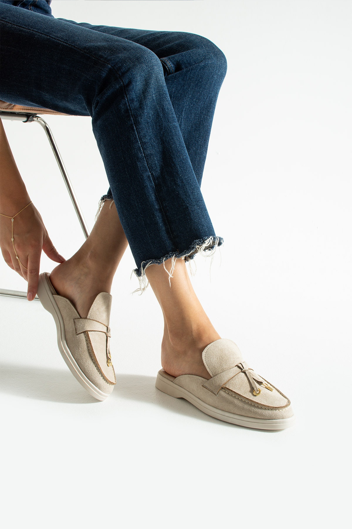 Kadın Bej Süet Slip-On Loafer Kadın Terlik Luna